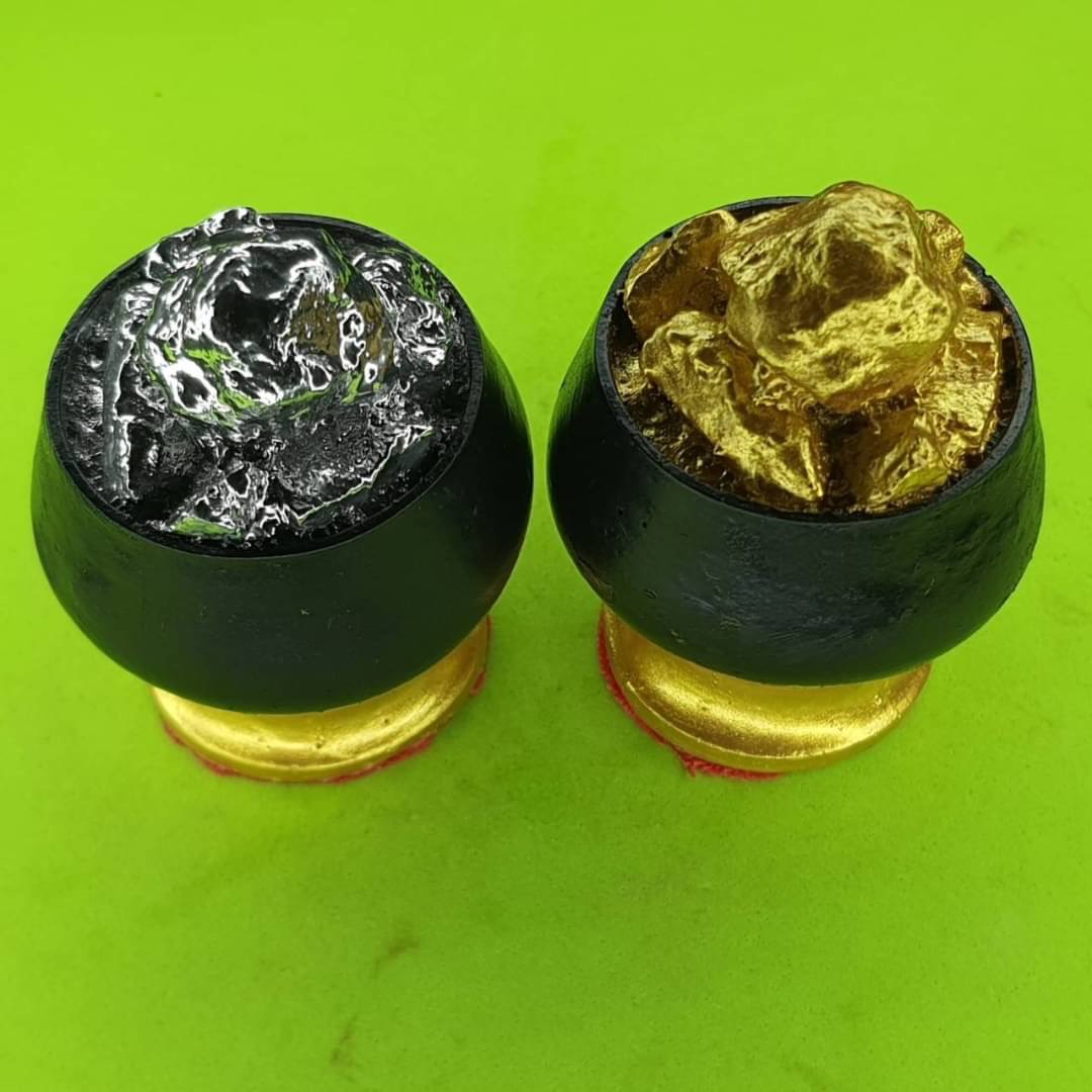 ของนำโชค บาตรเงิน บาตรทอง แร่ศักดิ์สิทธิ์ สิริมงคล ร่ำรวย