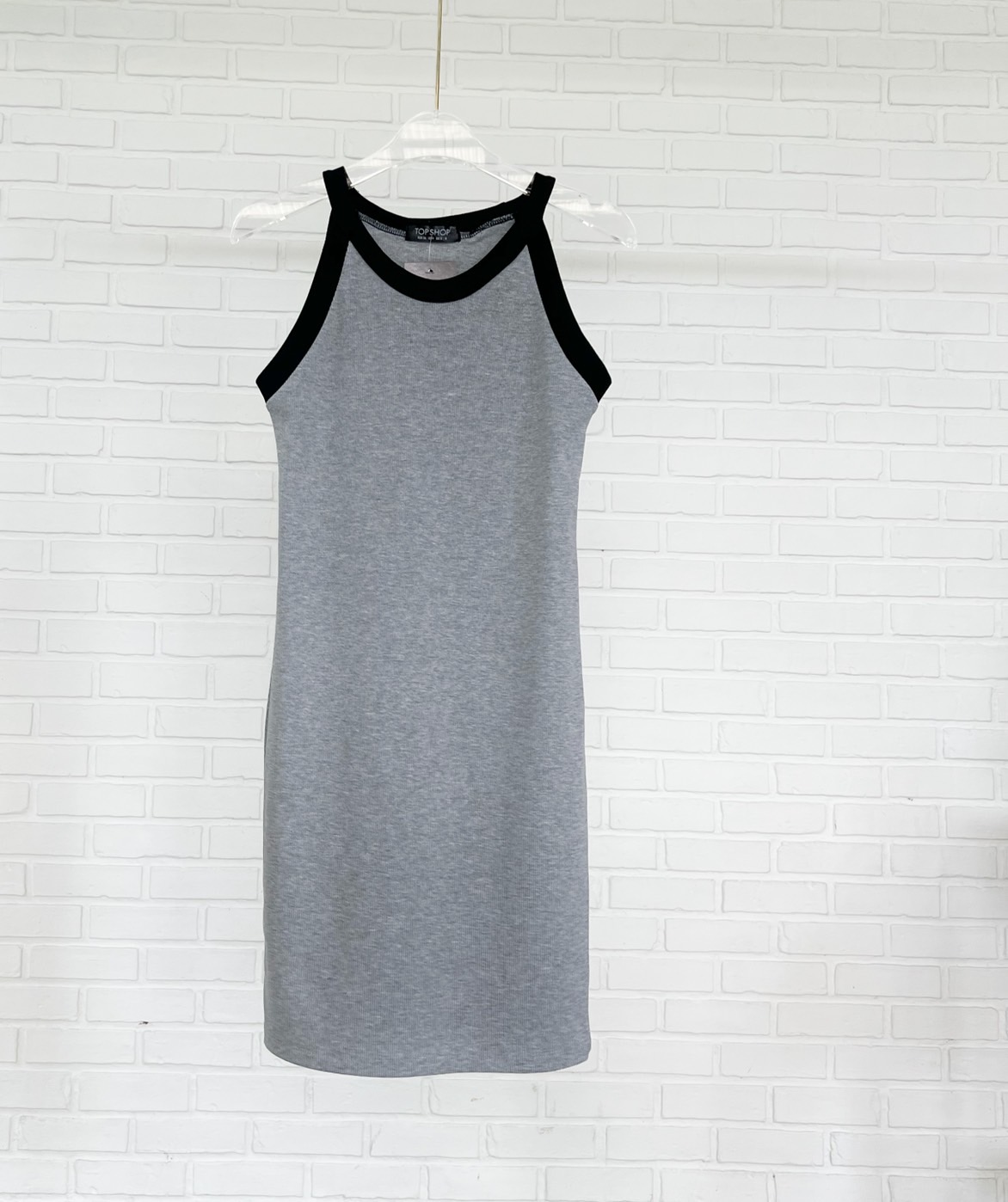 เดรสซกดำ