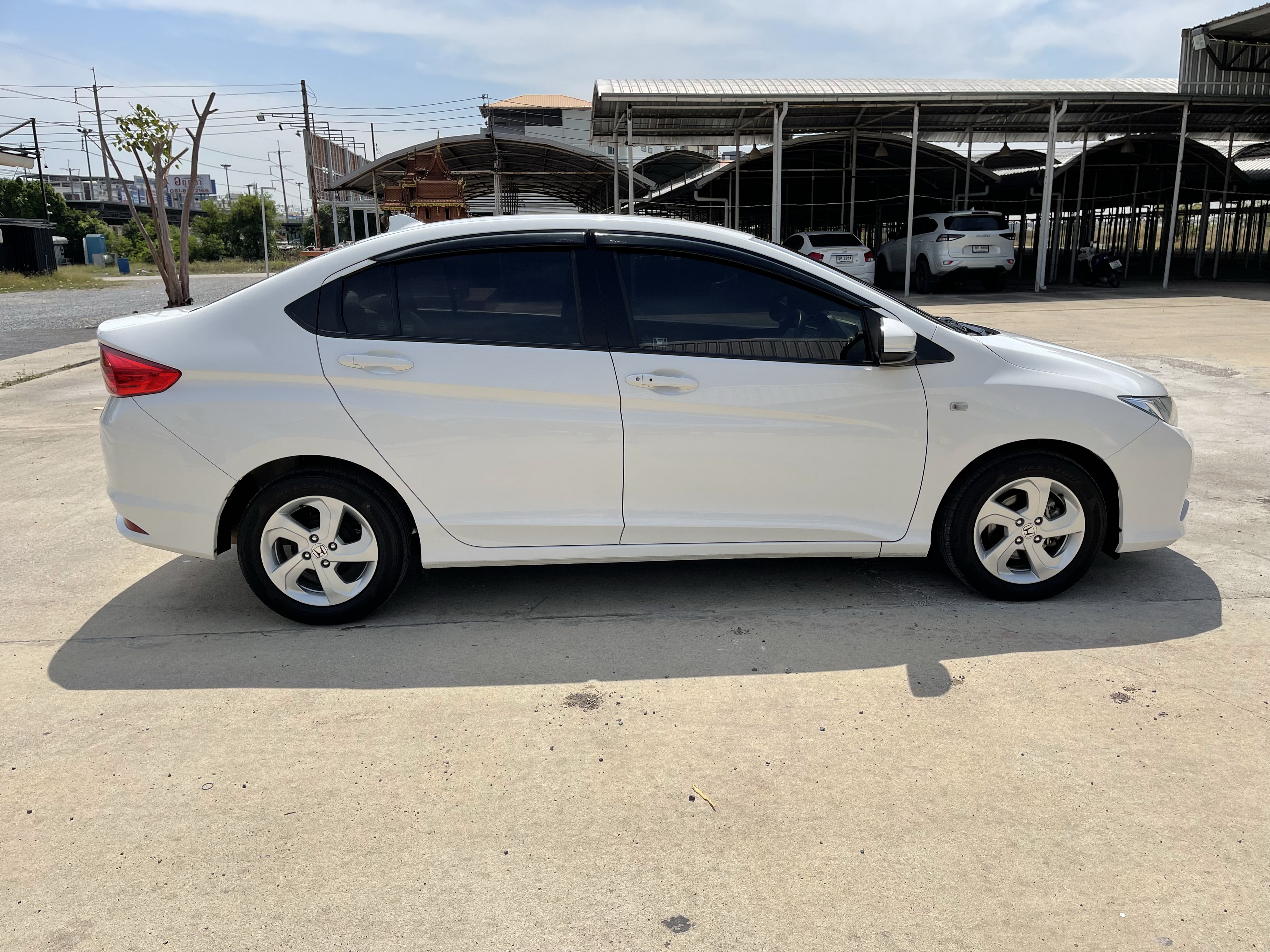 Honda City 1.5 V+ At 2016 ขาว