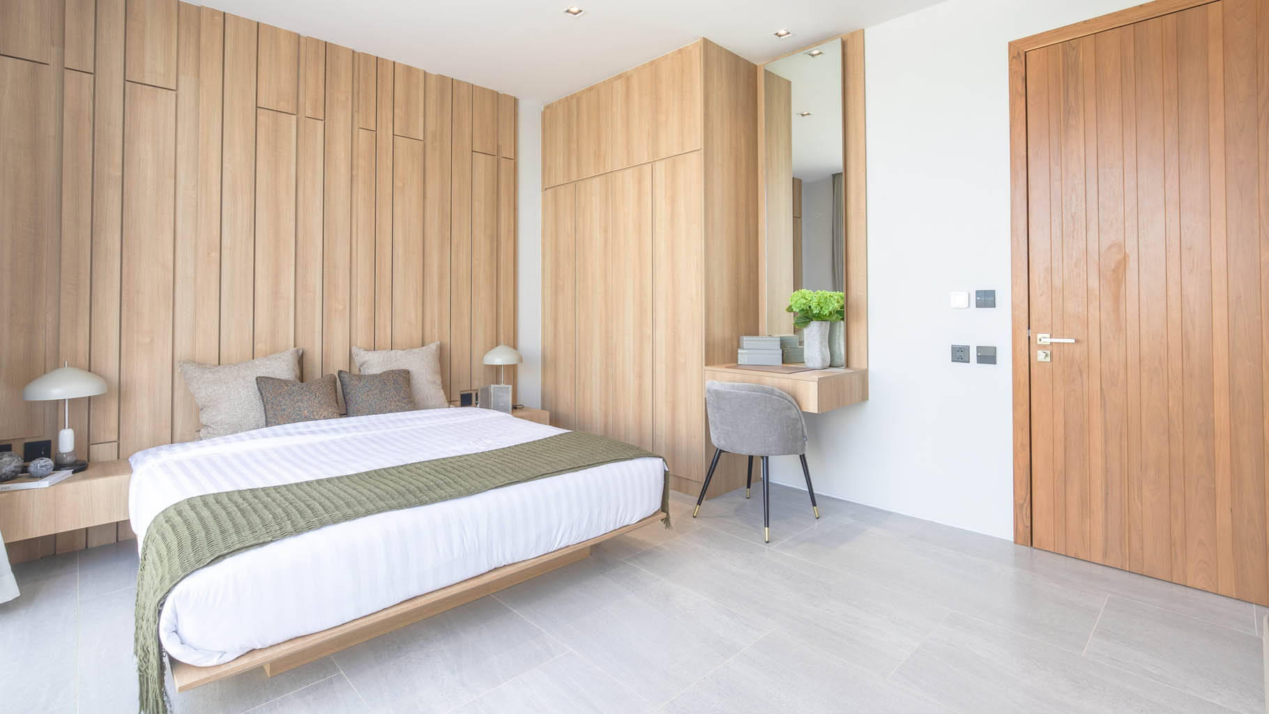 For Sales : Thalang, Luxury private pool villa, 4 bedrooms, 4 bathrooms