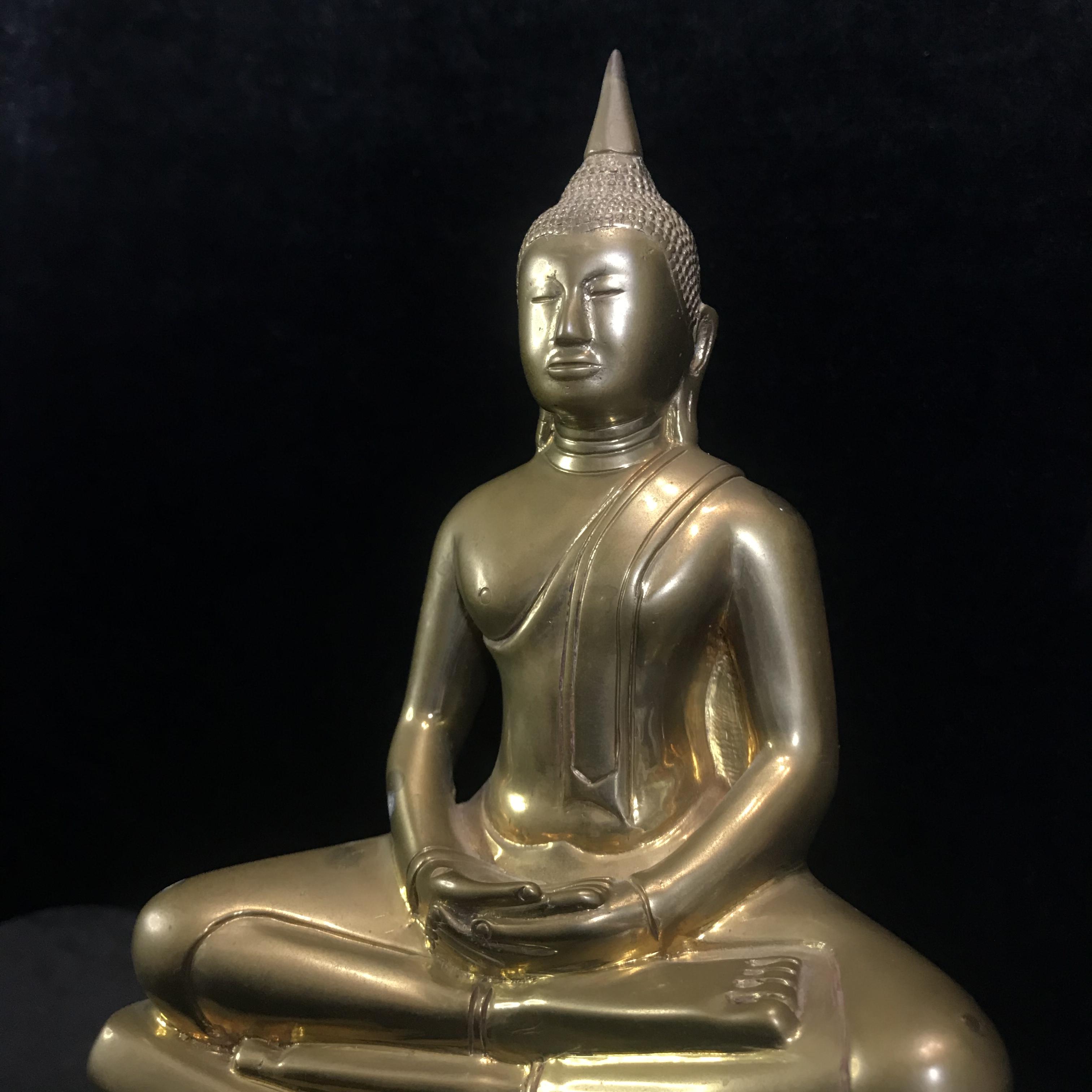 พระบูชาพระพุทธโสธร ภปร. รุ่นย้อนยุค ปี2539 กาญจนาภิเษกครองราชสมบัติครบ 50ปี หน้าตัก 5นิ้ว หมายเลข02058