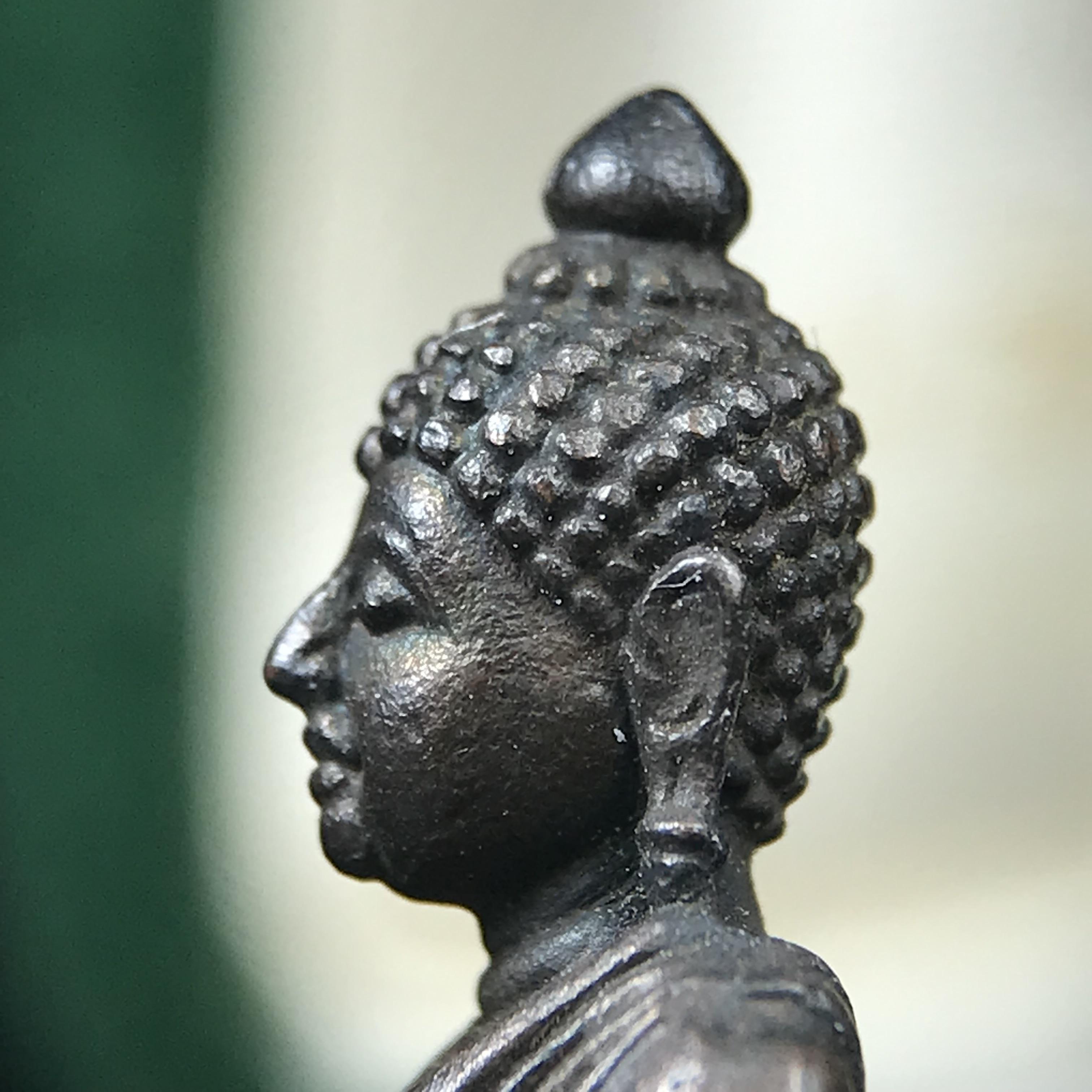 พระกริ่งวาสนา(รุ่นแรก) 80 พรรษา สมเด็จพระสังฆราช (วาสน์) วัดราชบพิธฯ ปี2521 เนื้อนวโลหะ(ตอกโค๊ตพระปิดตา) โดยมีหลวงปู่โต๊ะ วัดประดู่ฉิมพลีร่วมปลุกเสก พร้อมกล่องบรรจุเดิม(รุ่นแรก คอตั้งตรงได้สัดส่วน หายาก)