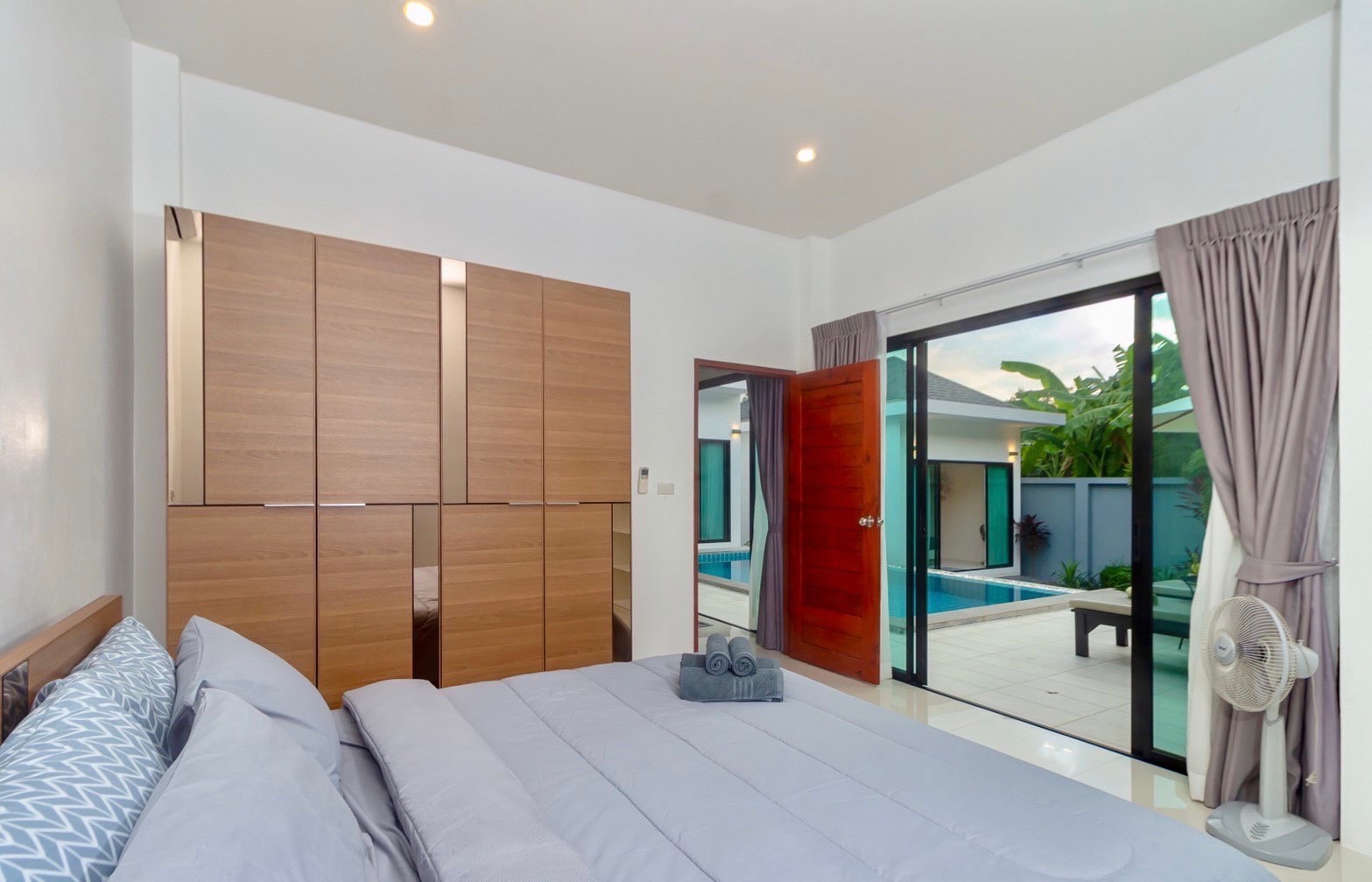 For Sales : Pasak, Private Pool Villa, 3 Bedroom 3 Bathroom