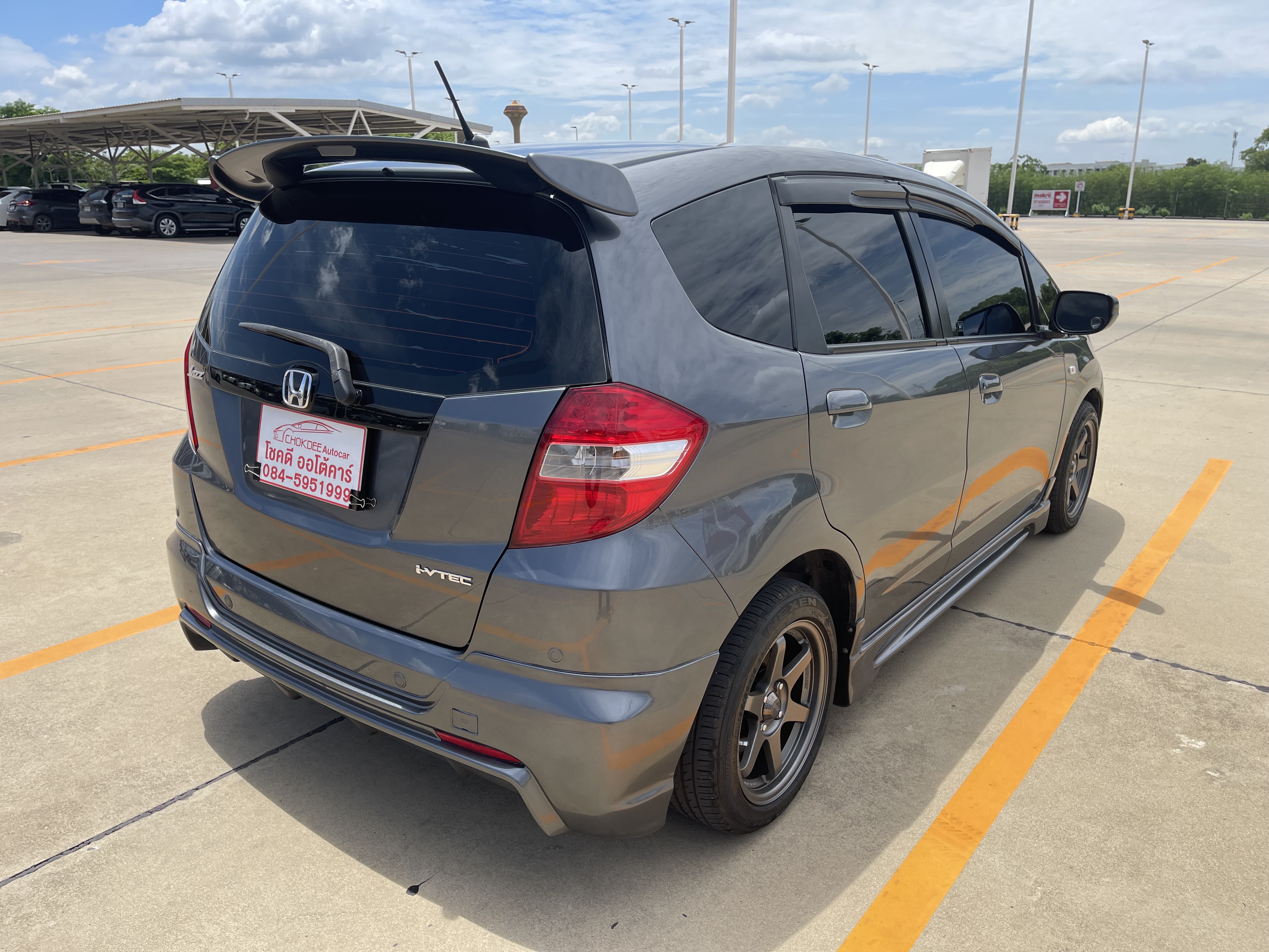 Honda Jazz 1.5 V At 2013 เทา