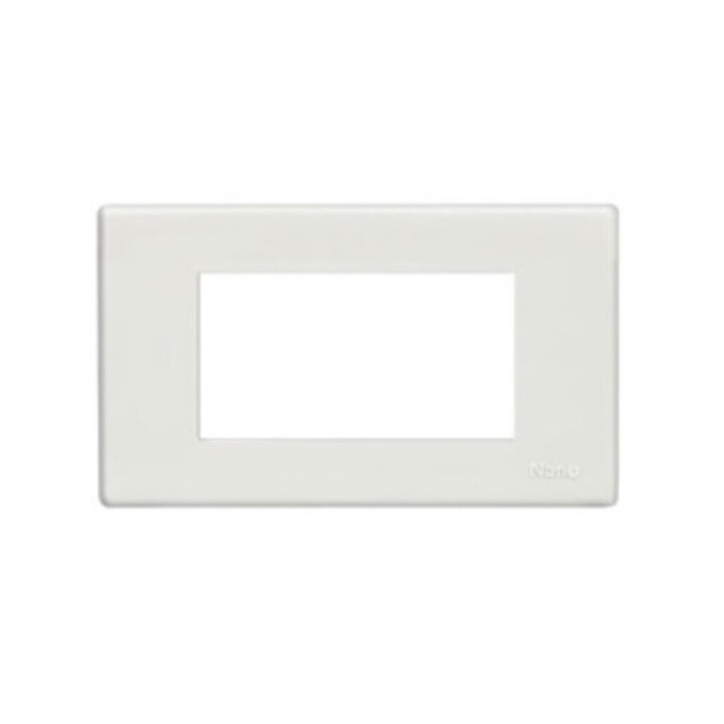 Nano หน้ากาก 3 ช่อง รุ่นใหม่ ขนาด 2X4 สีขาว