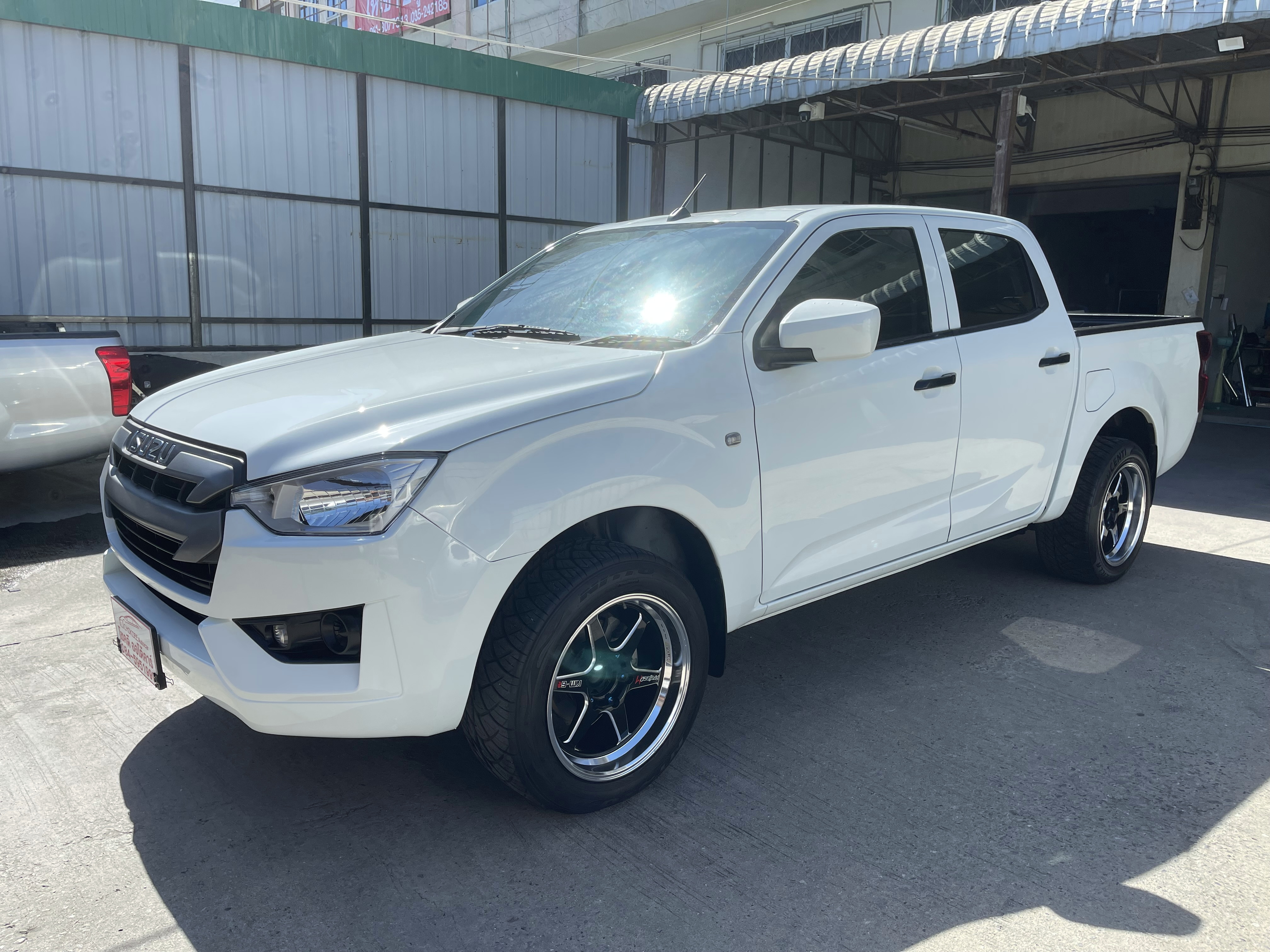 Isuzu Dmax All New 4ประตู 1.9 S Abs 2020 ขาว
