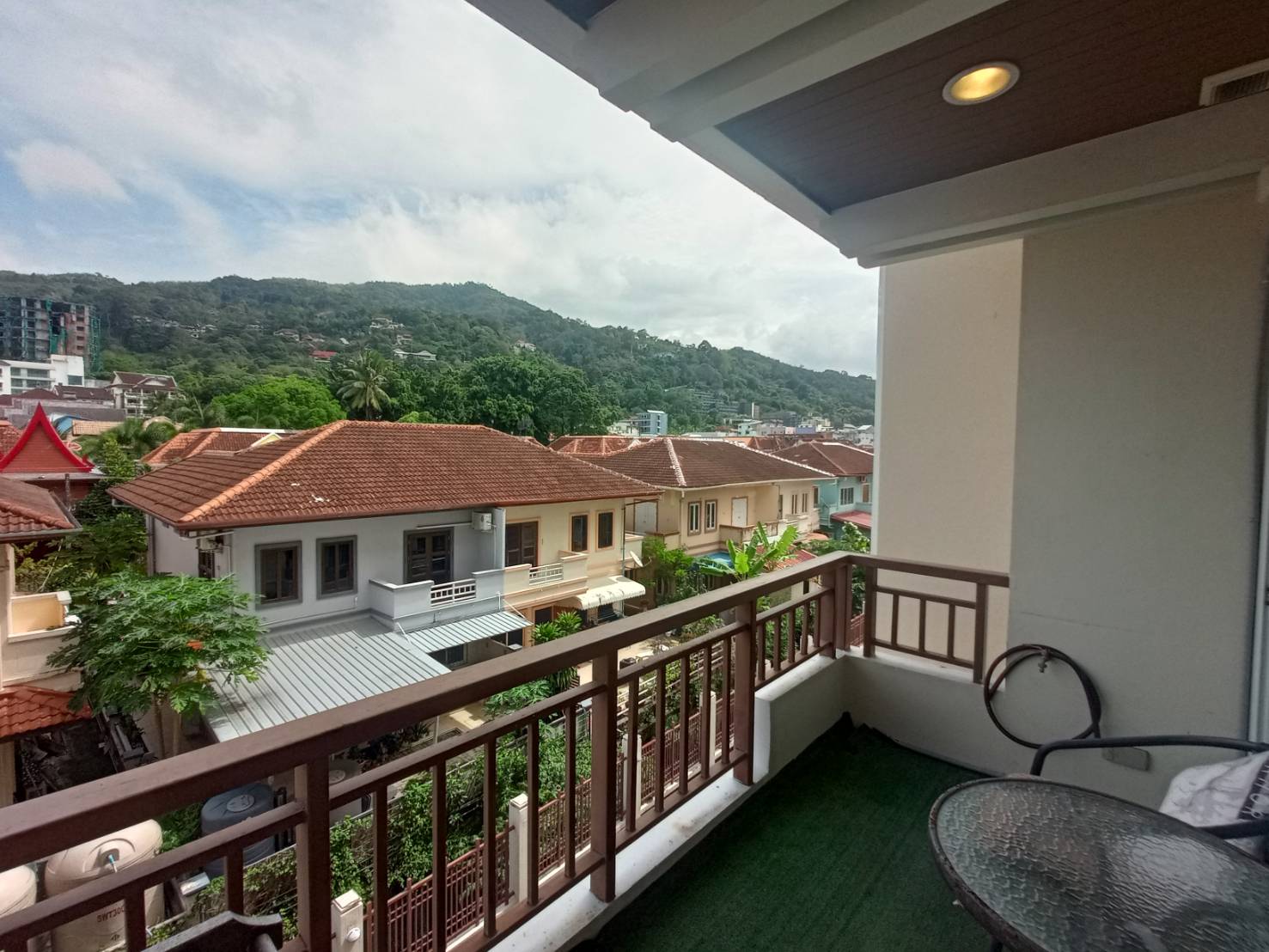 For Rent : Phuket Villa Patong Condo Floor 3rd Mountain View 45 sqm.Fully Furnished.