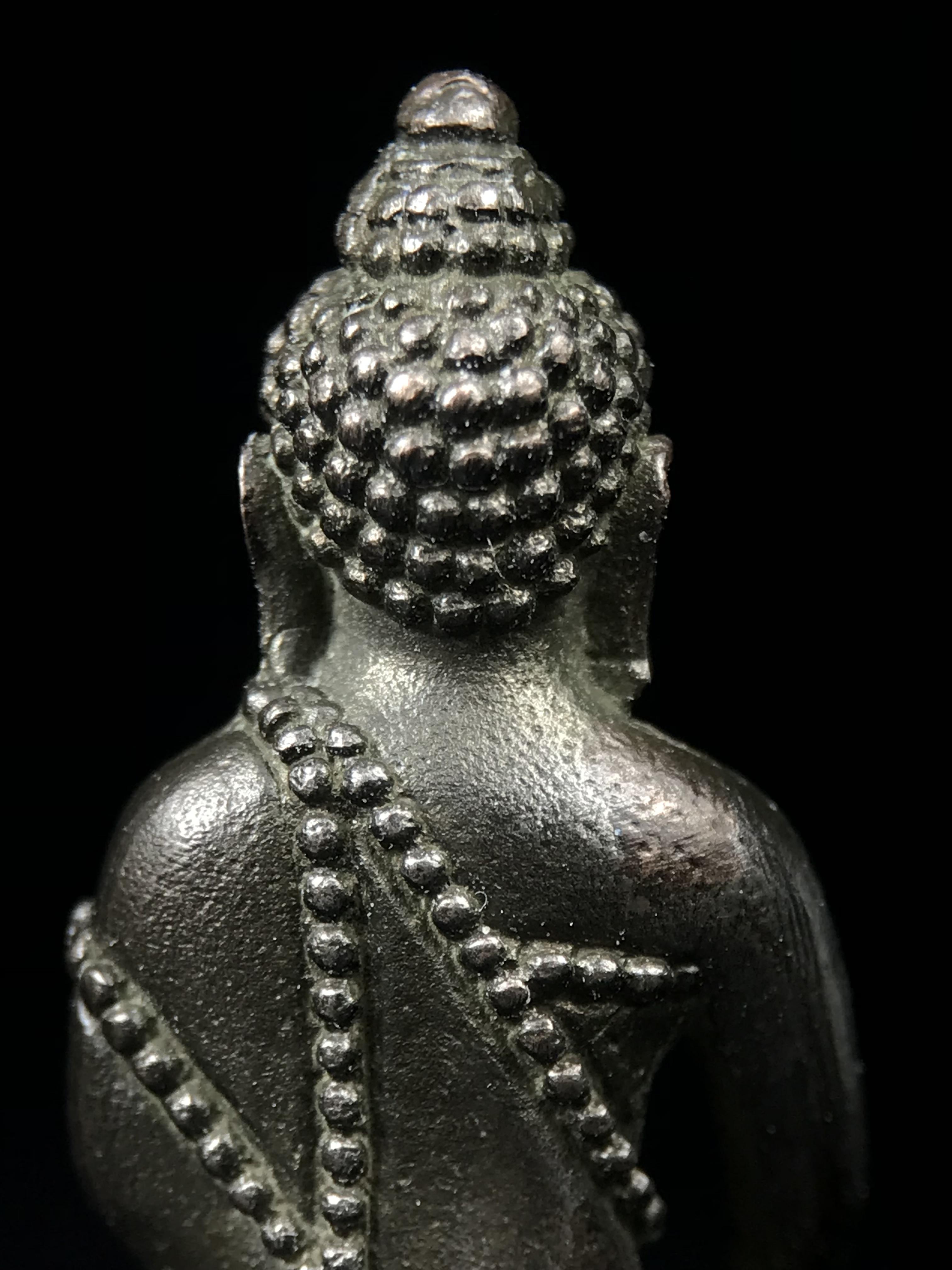 พระกริ่งศิรากาศ ภปร.(พระกริ่งคุ้มเกล้า)วัตถุมงคล"คุ้มเกล้าฯ" มูลนิธิ “คุ้มเกล้า” ในพระบรมราชูปถัมภ์ จัดสร้าง โรงพยาบาลภูมิพล เนื้อนวโลหะ(พิมพ์หน้าไทย)(ในหลวงรัชกาลที่9เสด็จเททอง)(พิธีใหญ่)(นิยม)