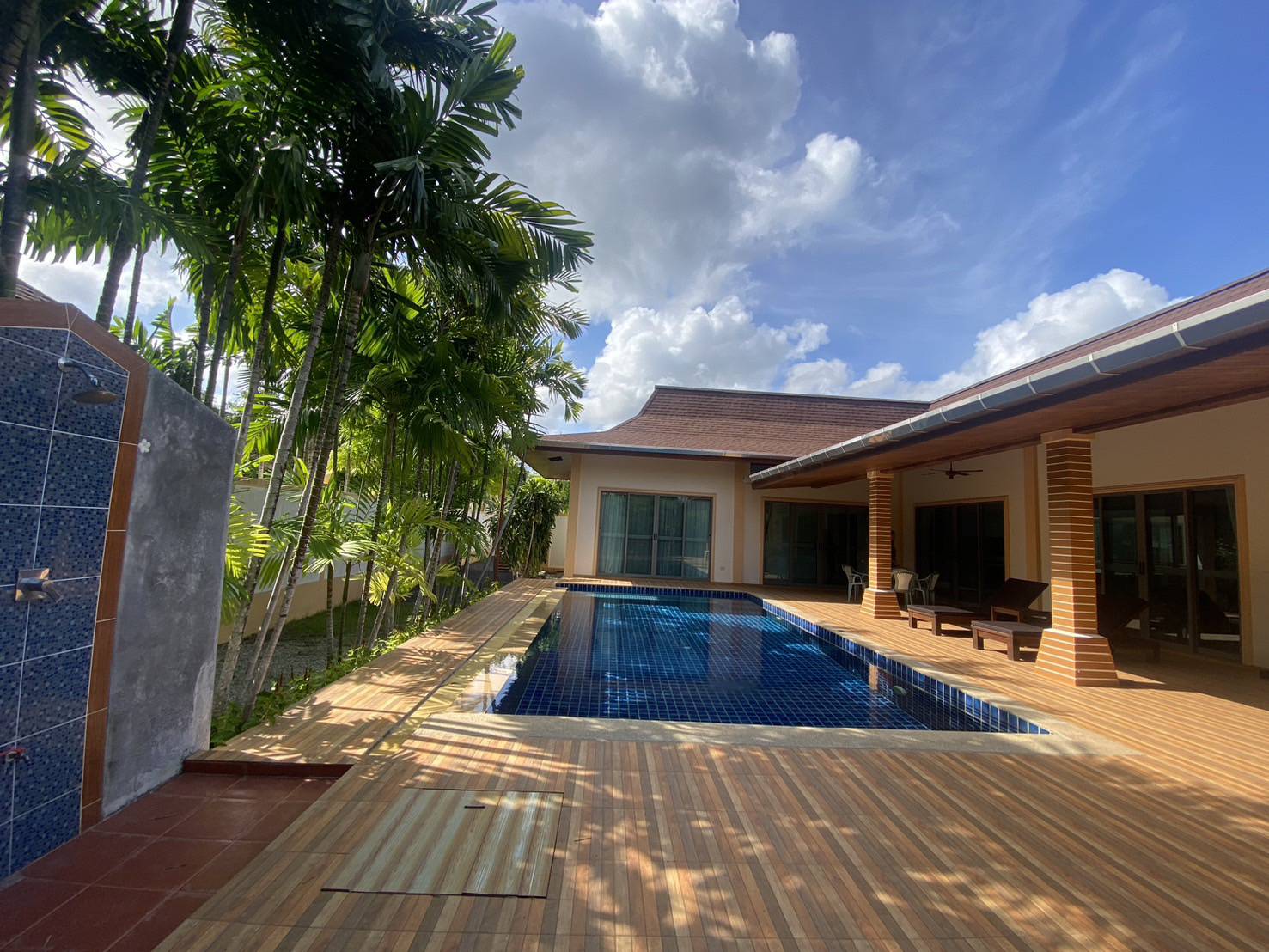 For Rent : Rawai-Saiyuan, Private Pool Villa, 3 bedrooms, 4 bathrooms