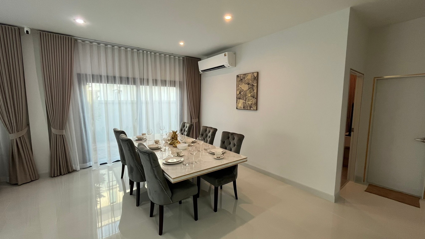 For Rent : Kohkaew, Supalai Lake Ville, 4 Bedrooms 3 Bathrooms