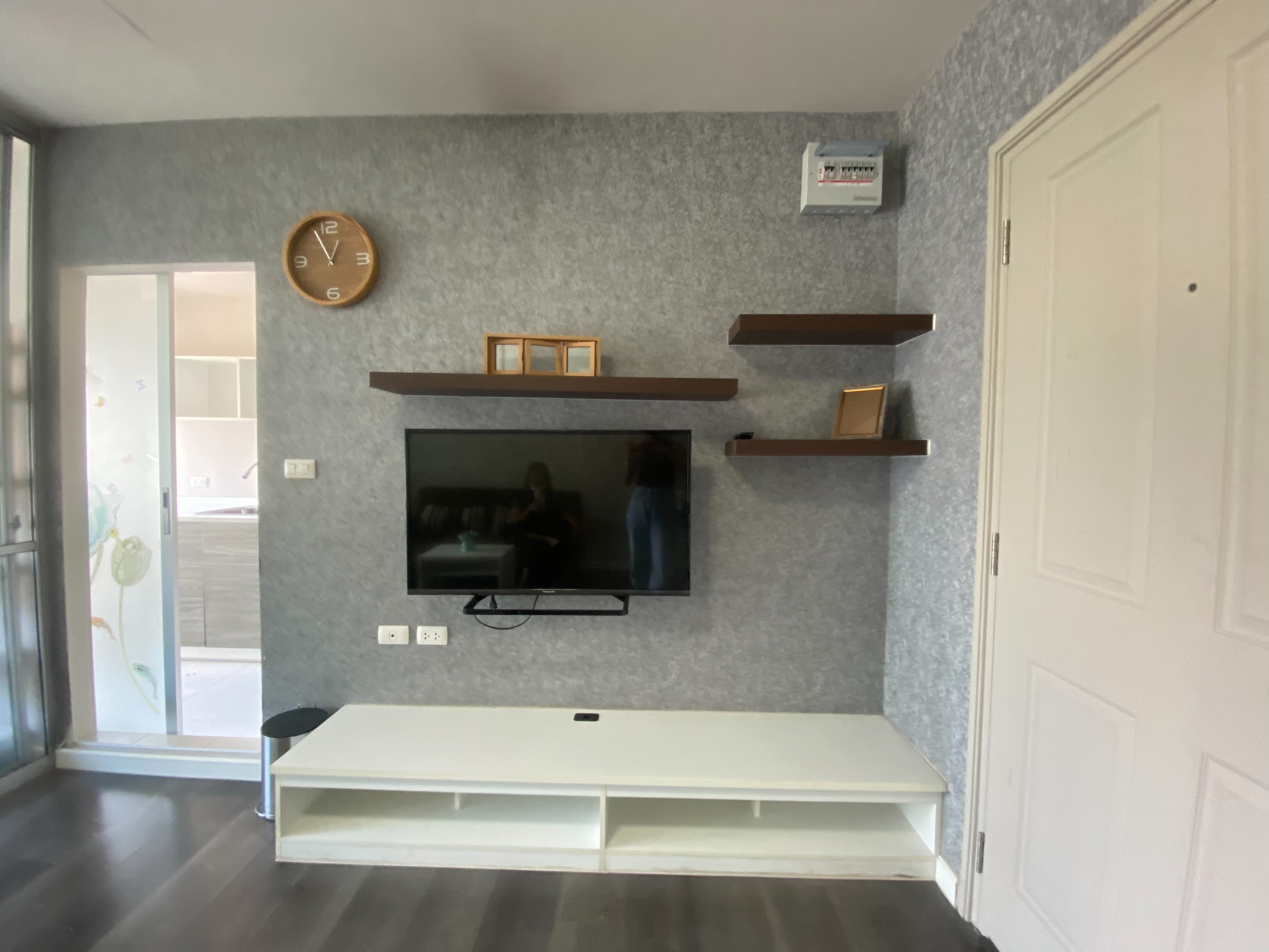 For Rent : Kathu, Dcondo Mine, 1 bedroom 1 bathroom, 5th flr.