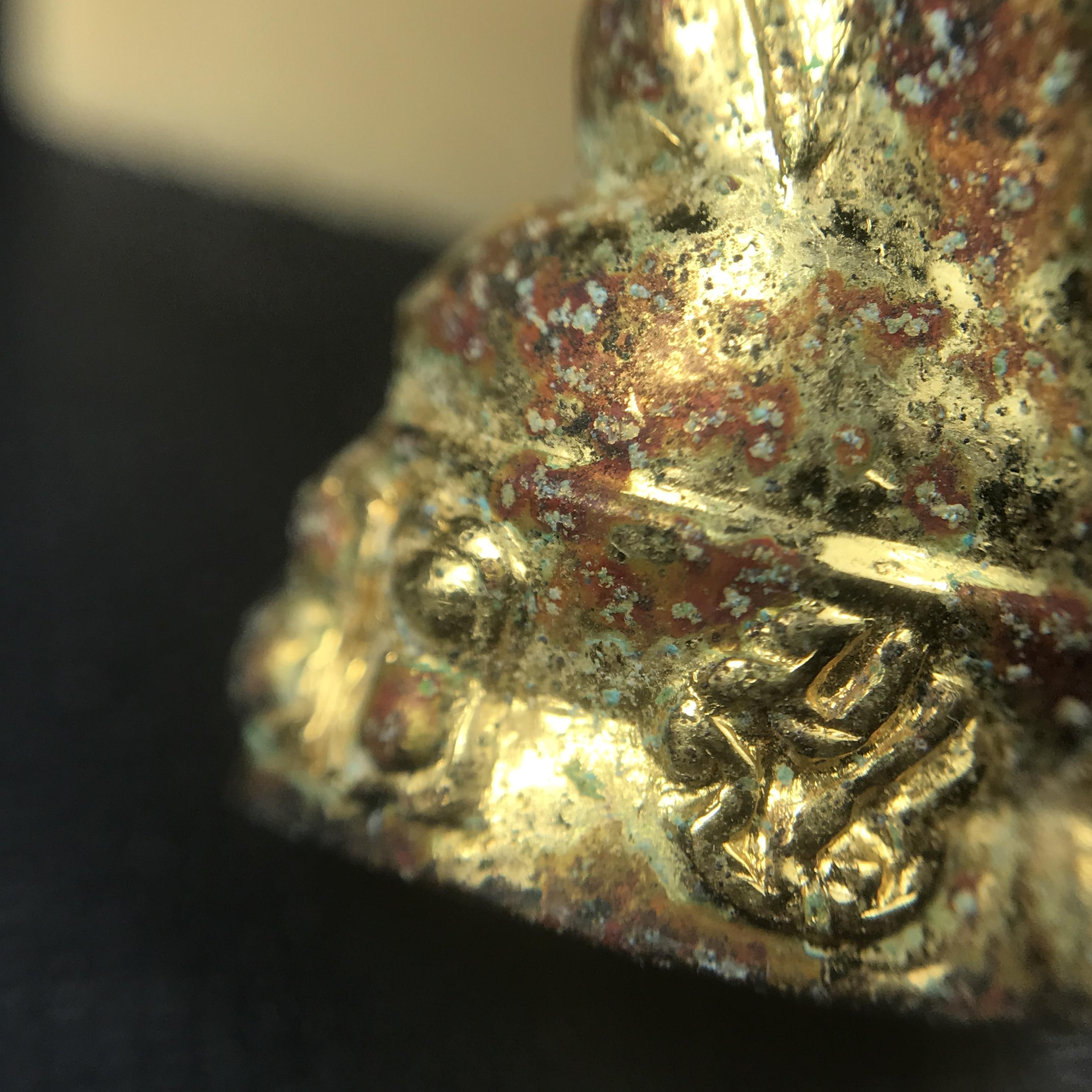 พระกริ่งโสฬส (มปร.) วัดราชประดิษฐ์ ปี 2515 เนื้อกะไหล่ทอง(กรรมการ)(กะไหล่ทองเดิมหายาก กล่องบรรจุเดิมครบ) เนื้อกะไหล่ทองเดิม สร้างน้อย หายาก หลวงปู่ทิม ปลุกเสก(ในหลวงรัชกาลที่9 เสด็จเททอง)พระดี พิธีใหญ่