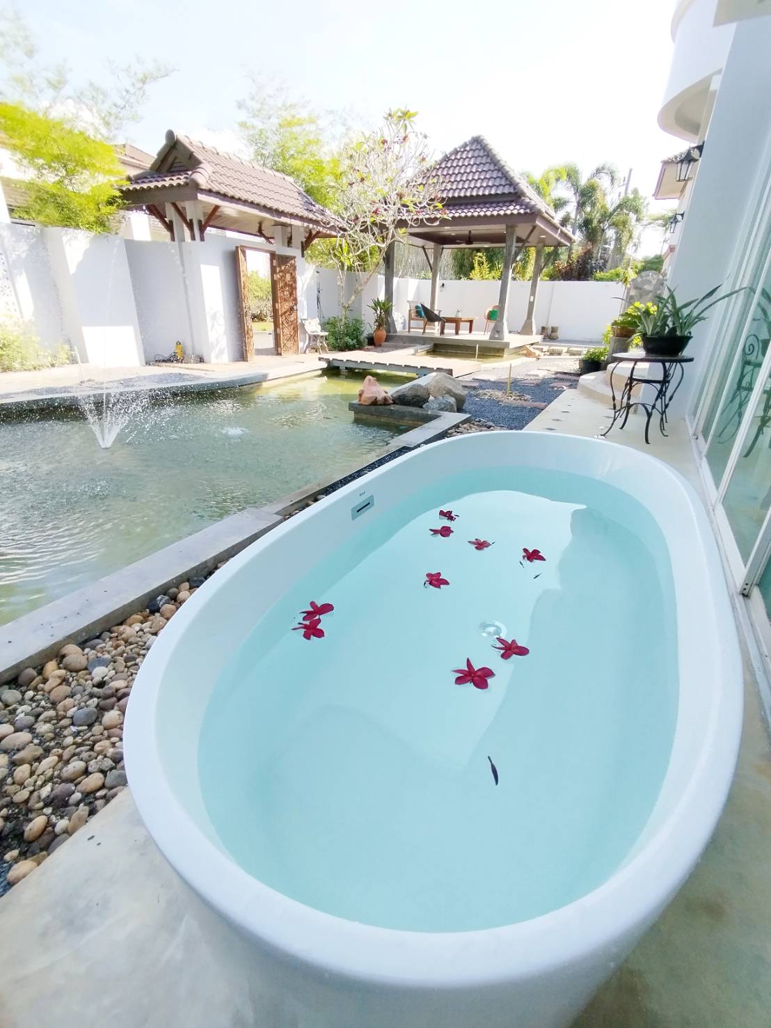For Sale : Thalang, Private Pool Villa, 4 Bedrooms 5 Bathrooms