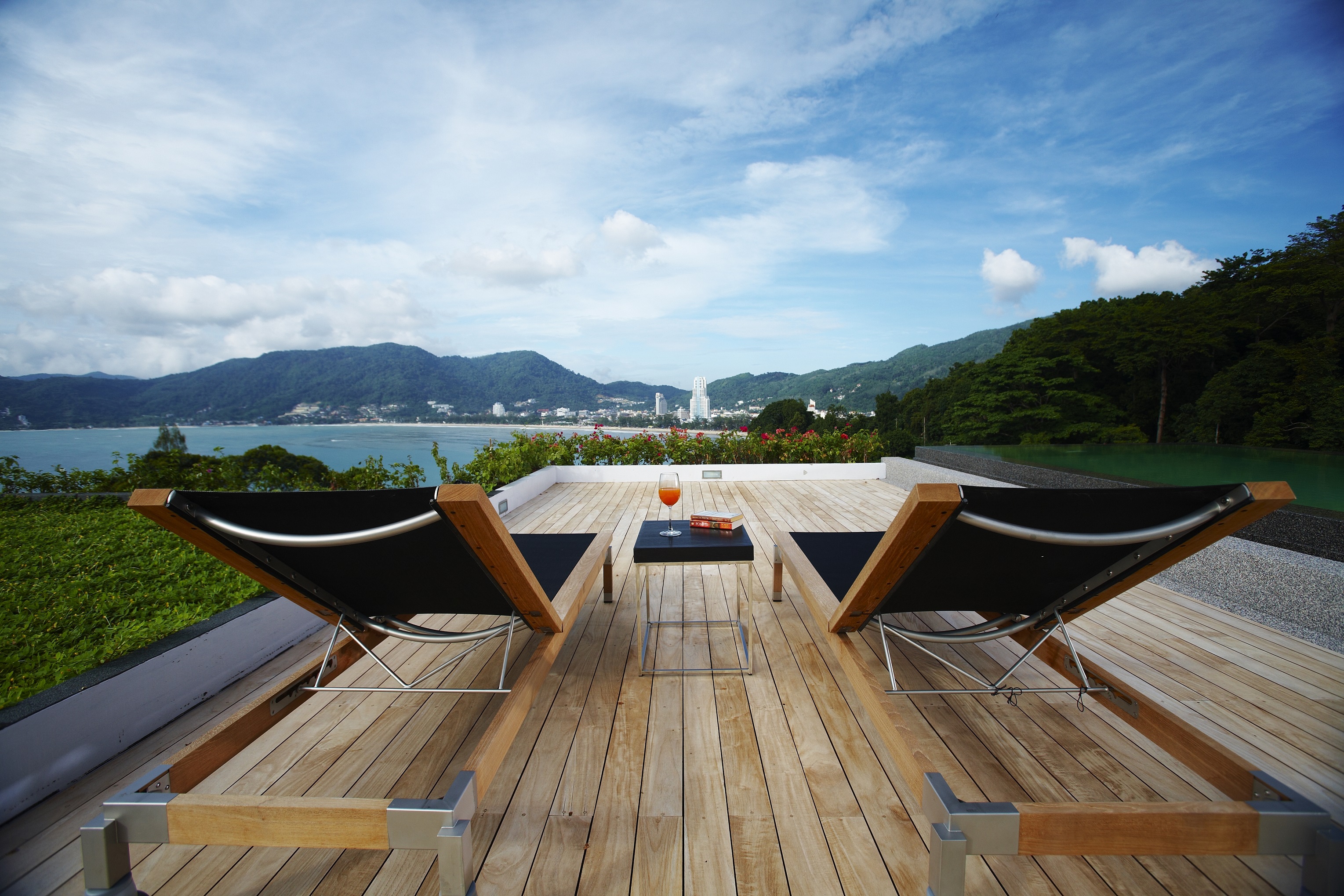 For Rent : Patong Seaview Villa, 4 bedrooms 5 bathrooms, Seaview