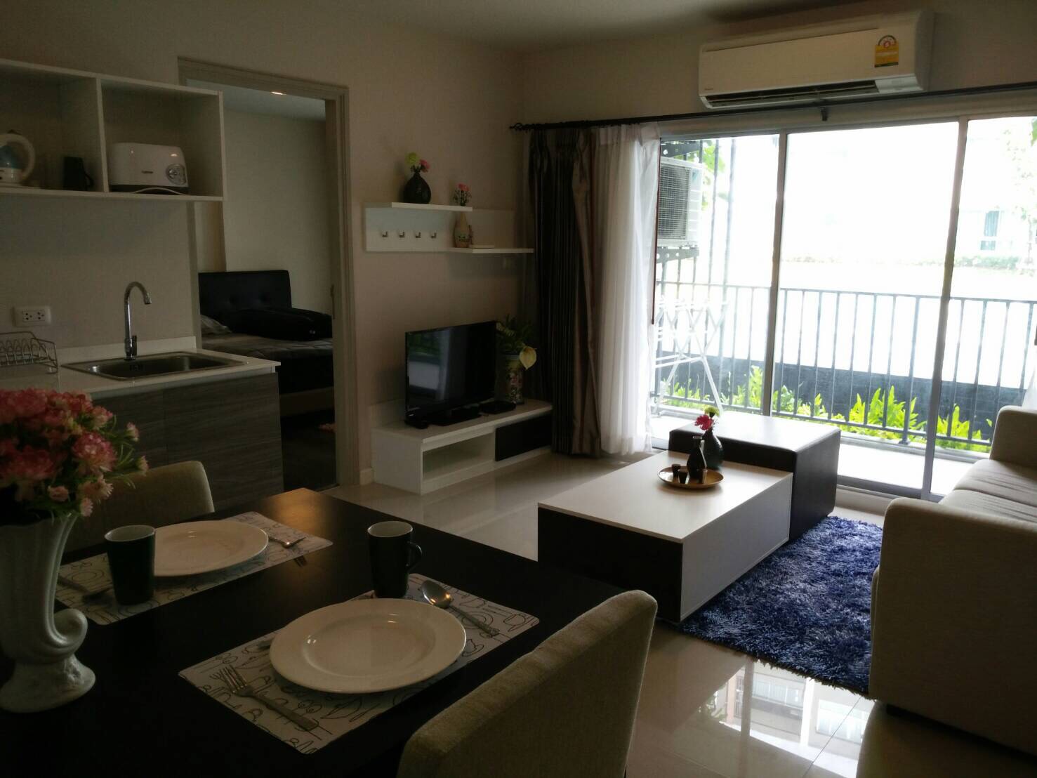 Kathu For Rent : 2Bed Dcondo mine Pool View Locate