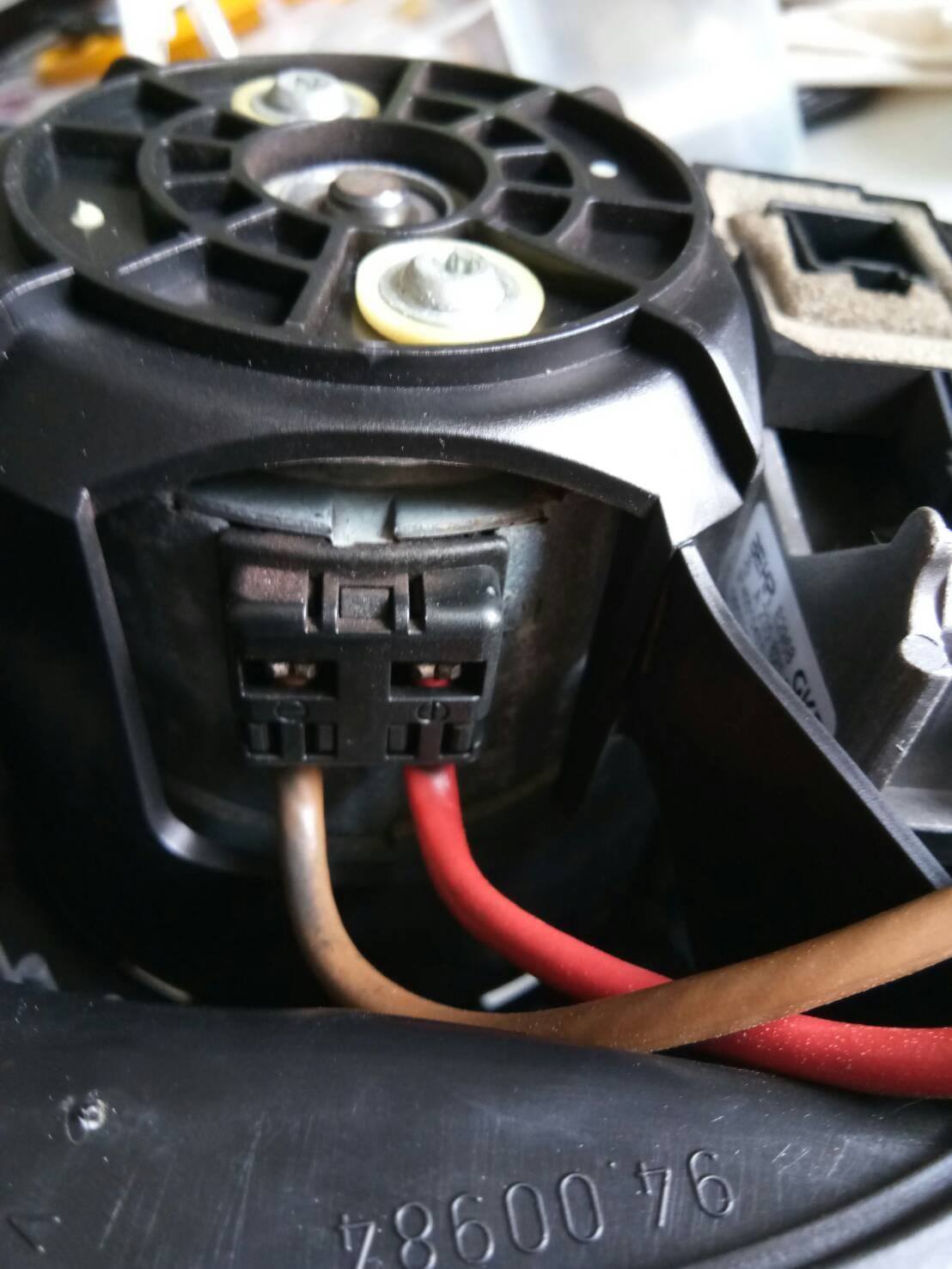 โบว์เวอร์แอร์BENZ W211