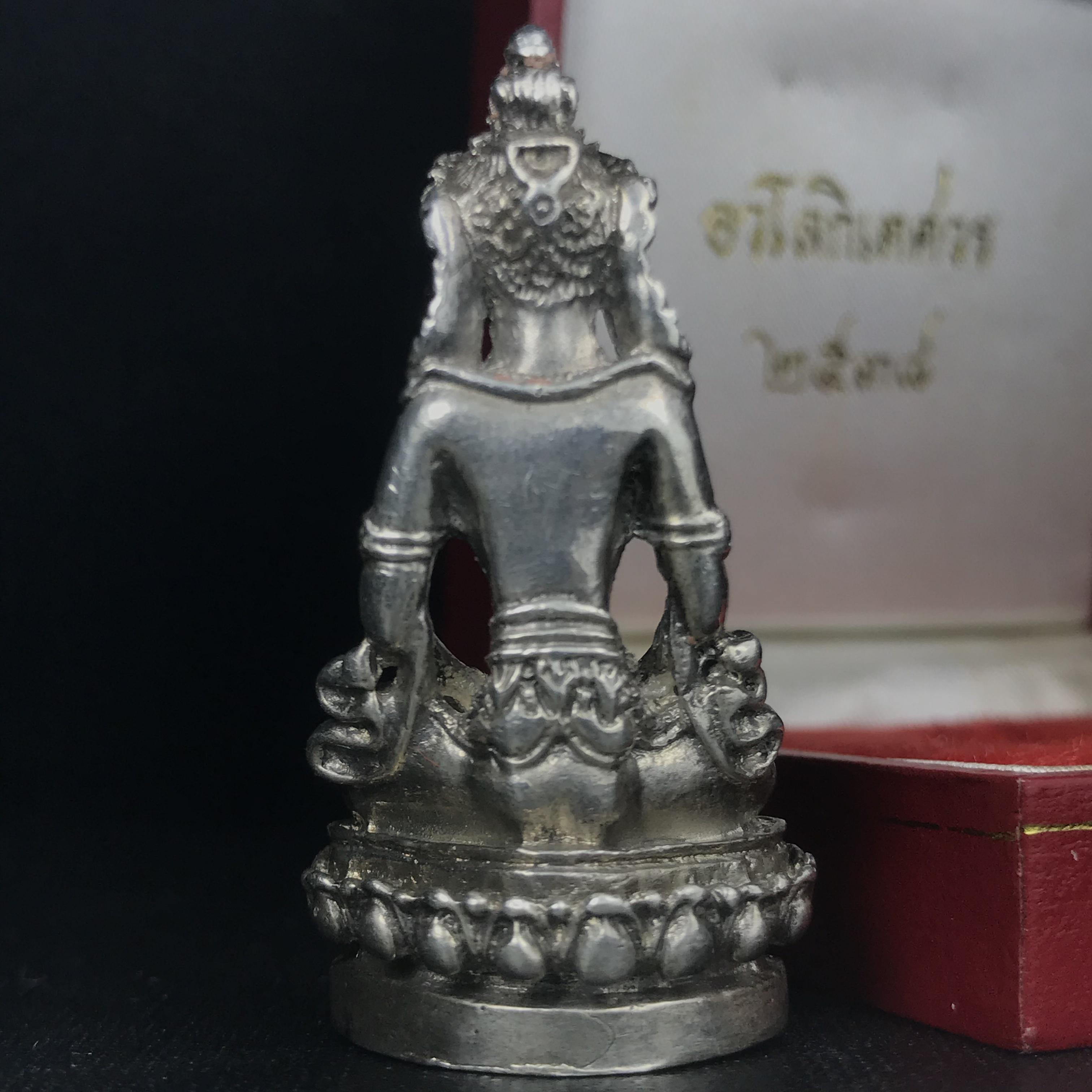 พระอวโลกิเตศวร (เจ้าแม่กวนอิม) วัดบวรนิเวศวิหาร ปี 2538 เนื้อเงินขัดเงา อุดผงจิตรลดา เกศาสมเด็จพระสังฆราช วัดบวรนิเวศวิหาร(พบเจอน้อยหายาก)