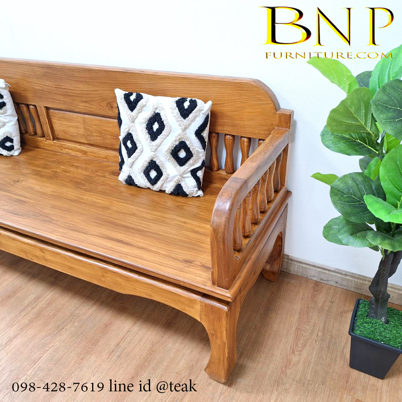 โซฟา รุ่น คอร์ดี้ (เเหย่งโบลิ่ง 65x200 ซม.)