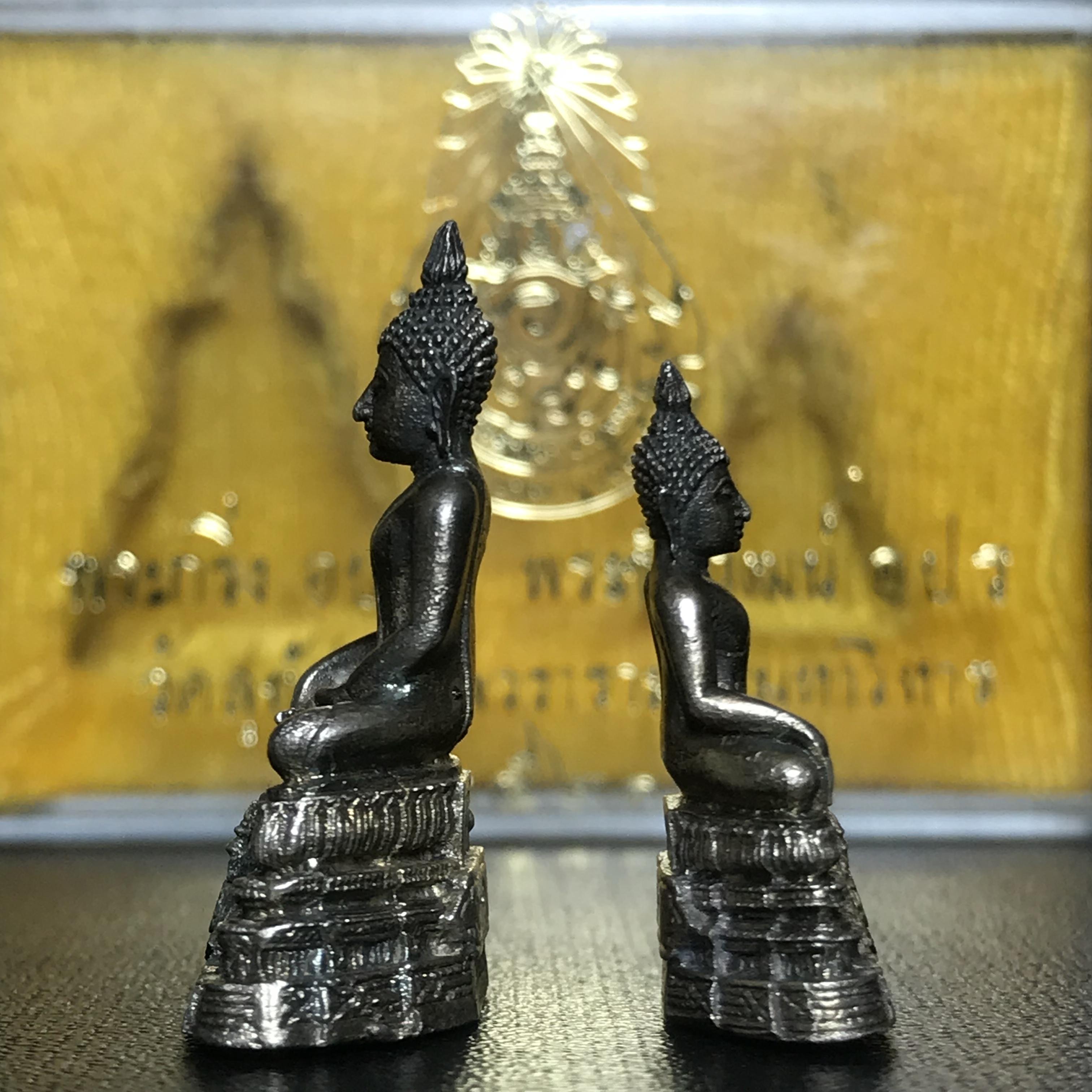 พระกริ่ง-พระชัยวัฒน์ พระศรีศากยมุนี อปร.วัดสุทัศนเทพวราราม พ.ศ.2521ชุดเนื้อเงินหายาก(ในหลวงรัชกาลที่9 เสด็จเททอง)