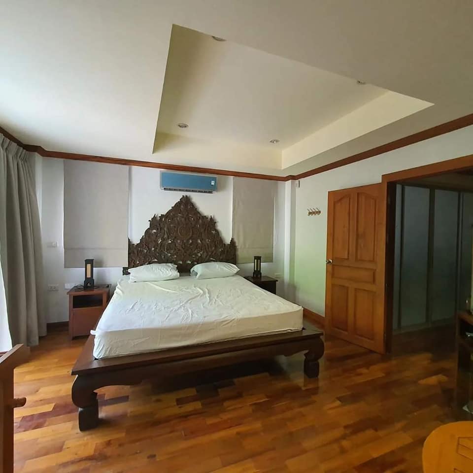 For Sale : Patong, 3-storey house with swimming pool, 3 Bedrooms 3 Bathrooms