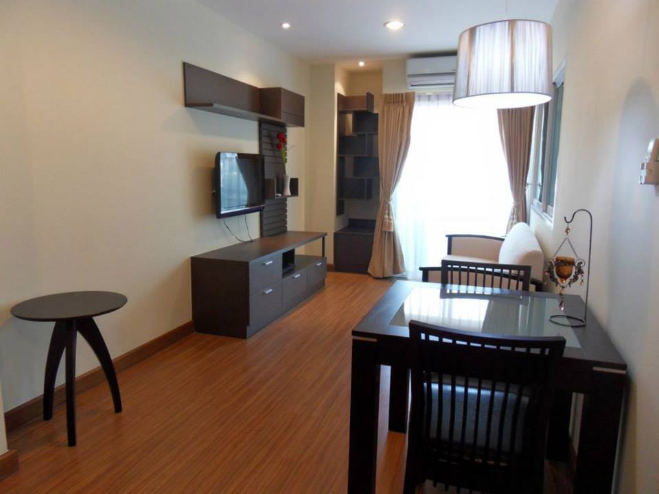For Rent : Phuket Villa Patong Beach Condo 7th Floor 1 Bed room mountain view