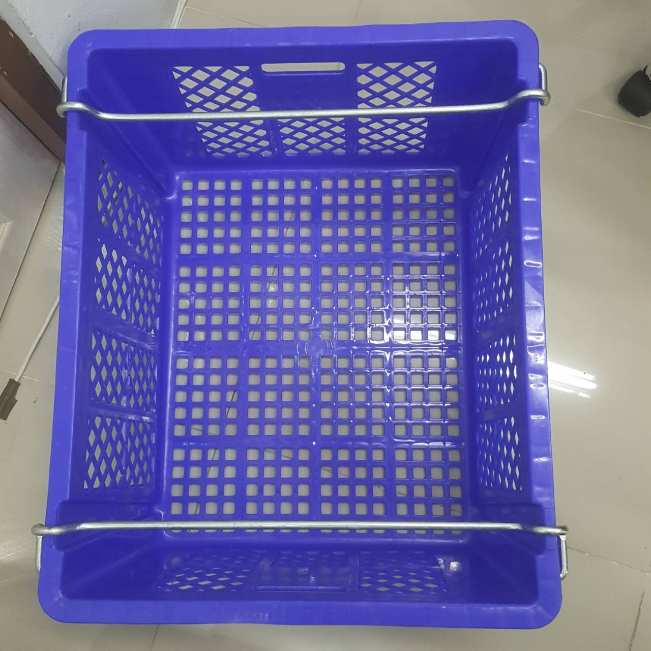 ลังโปร่งหูเหล็ก 717