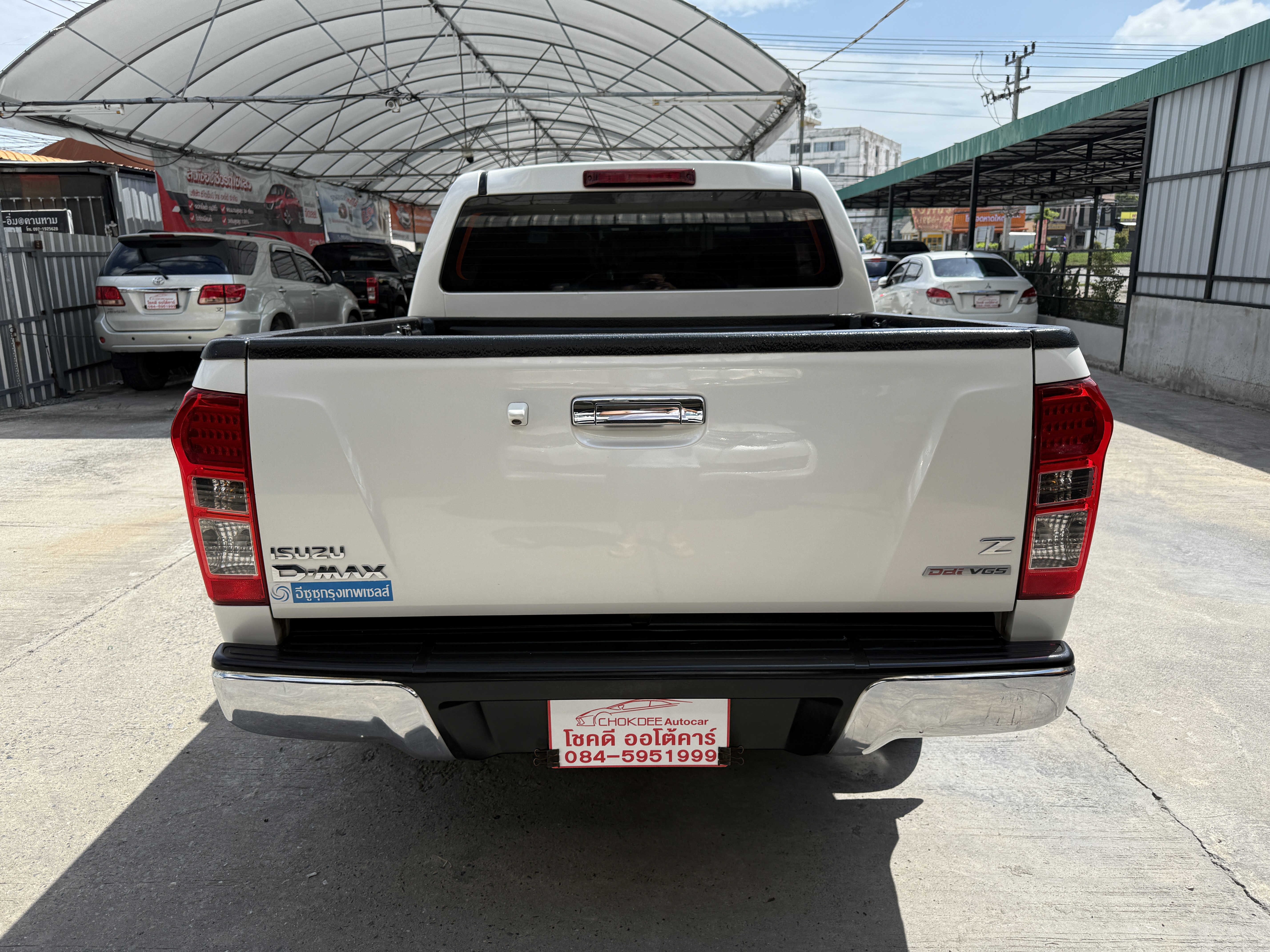 Isuzu Dmax All New 4ประตู Hilander 2.5 Vgs Z Dvd 2013 ขาวมุก