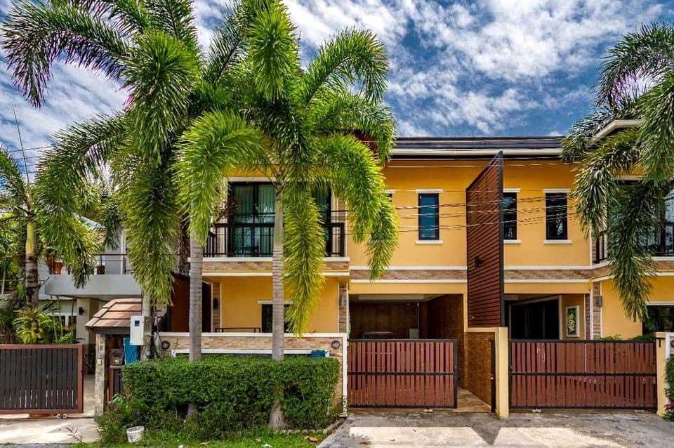 For Rent : Bangtao Private Pool Villa, 3 bedrooms 4 Bathrooms, Pool view.