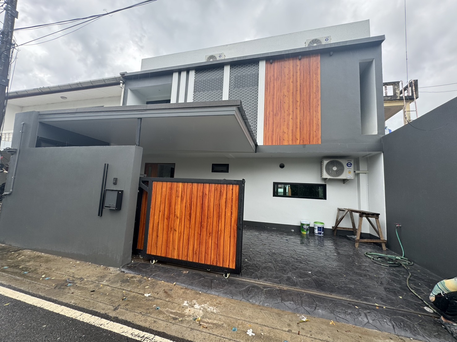 For Sales : Rawai, Private Pool Villa near Rawai beach, 3 Bedrooms 4 Bathrooms