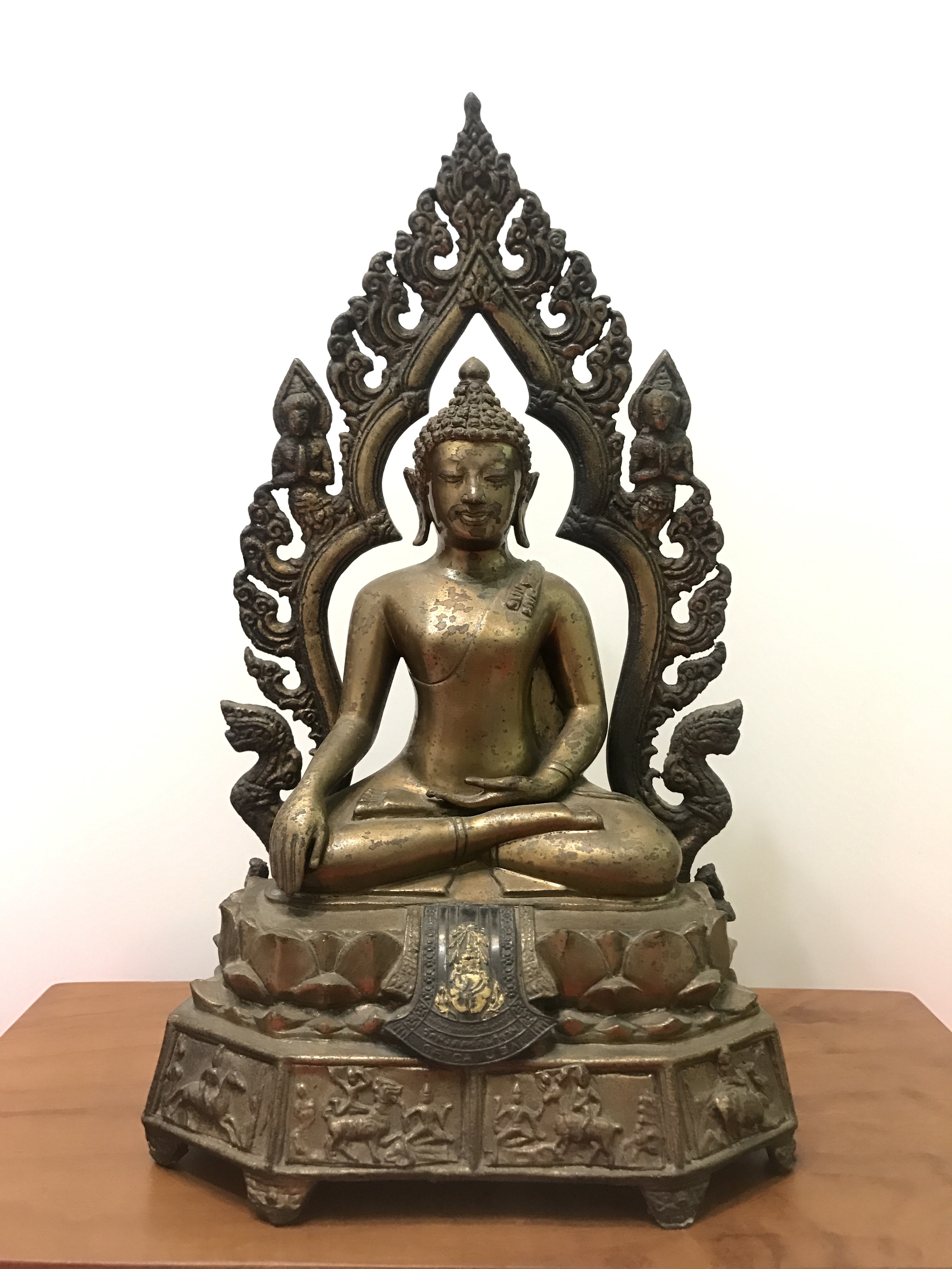 พระพุทธมงคลรัตนภูมิพัฒนมหามุนี ภ.ป.ร.5นิ้ว วัดมงคลรัตนาราม วัดไทยในซานฟรานซิสโก สหรัฐอเมริกา ( Sanfrancisco USA.) ปี ๒๕๒๓