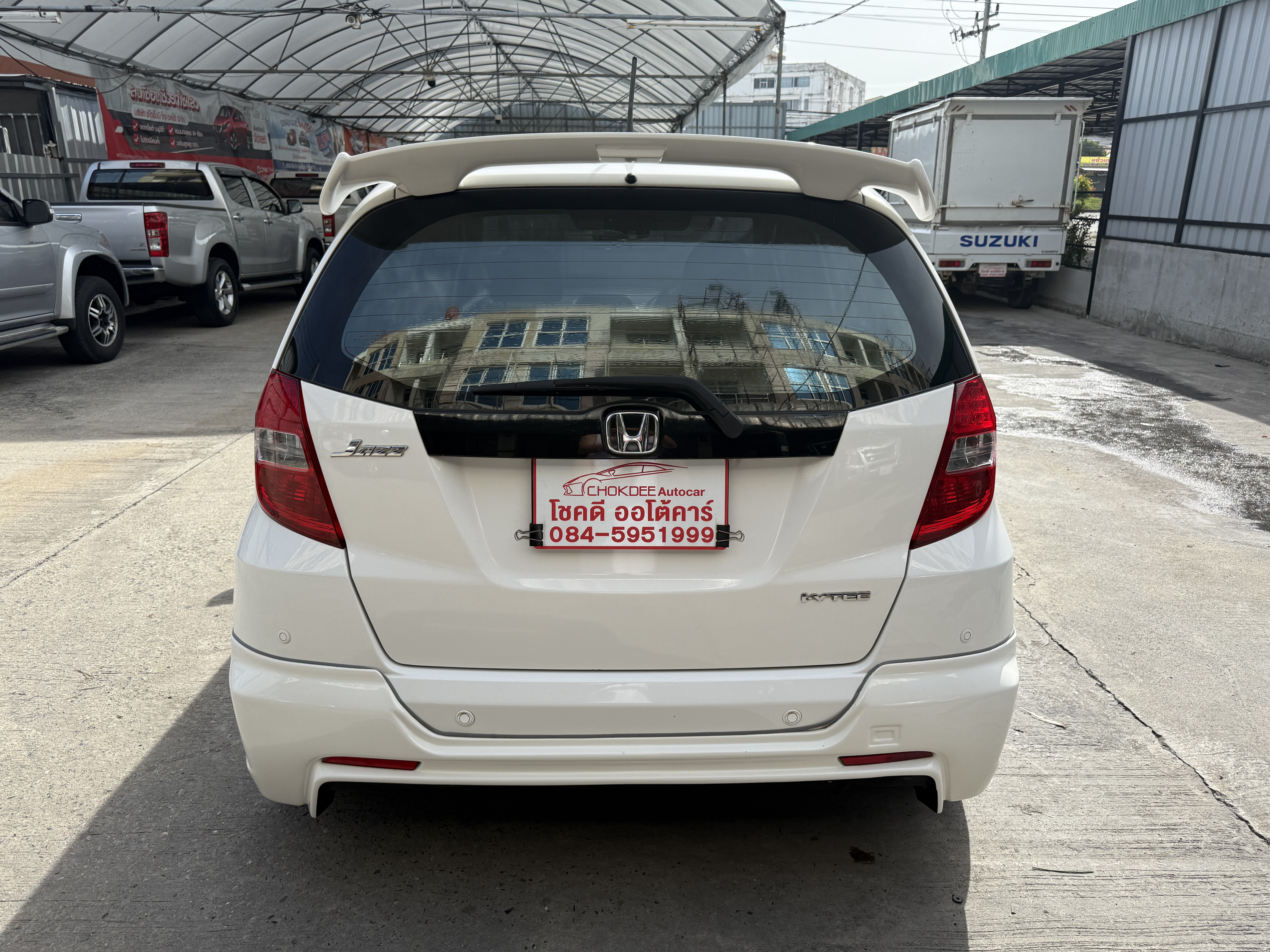 Honda Jazz 1.5 V At 2012 ขาว