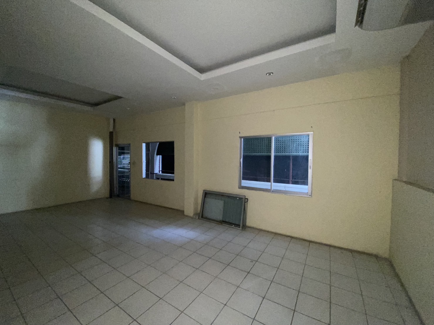 For Sales : Phuket Town, 4-story commercial building, 4 Rooms 4 Bathrooms