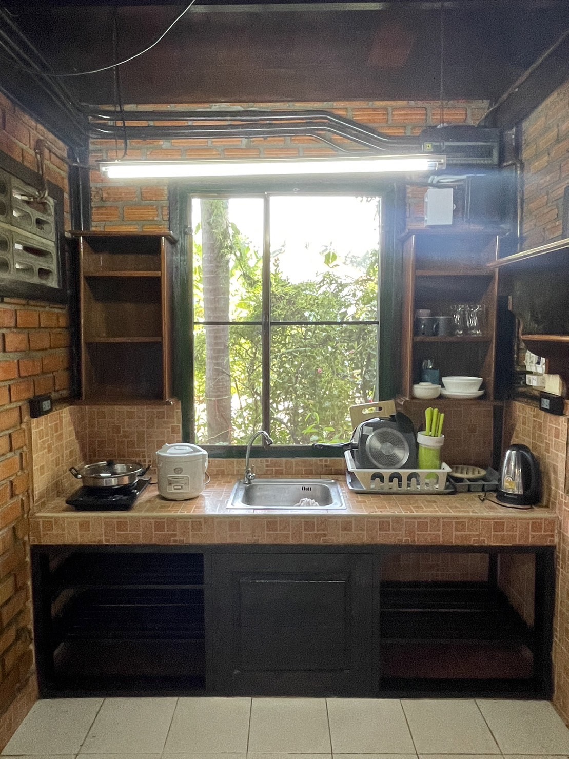 For Rent : Naiyang, 2-story Thai house, 2 Bedrooms 2 Bathrooms