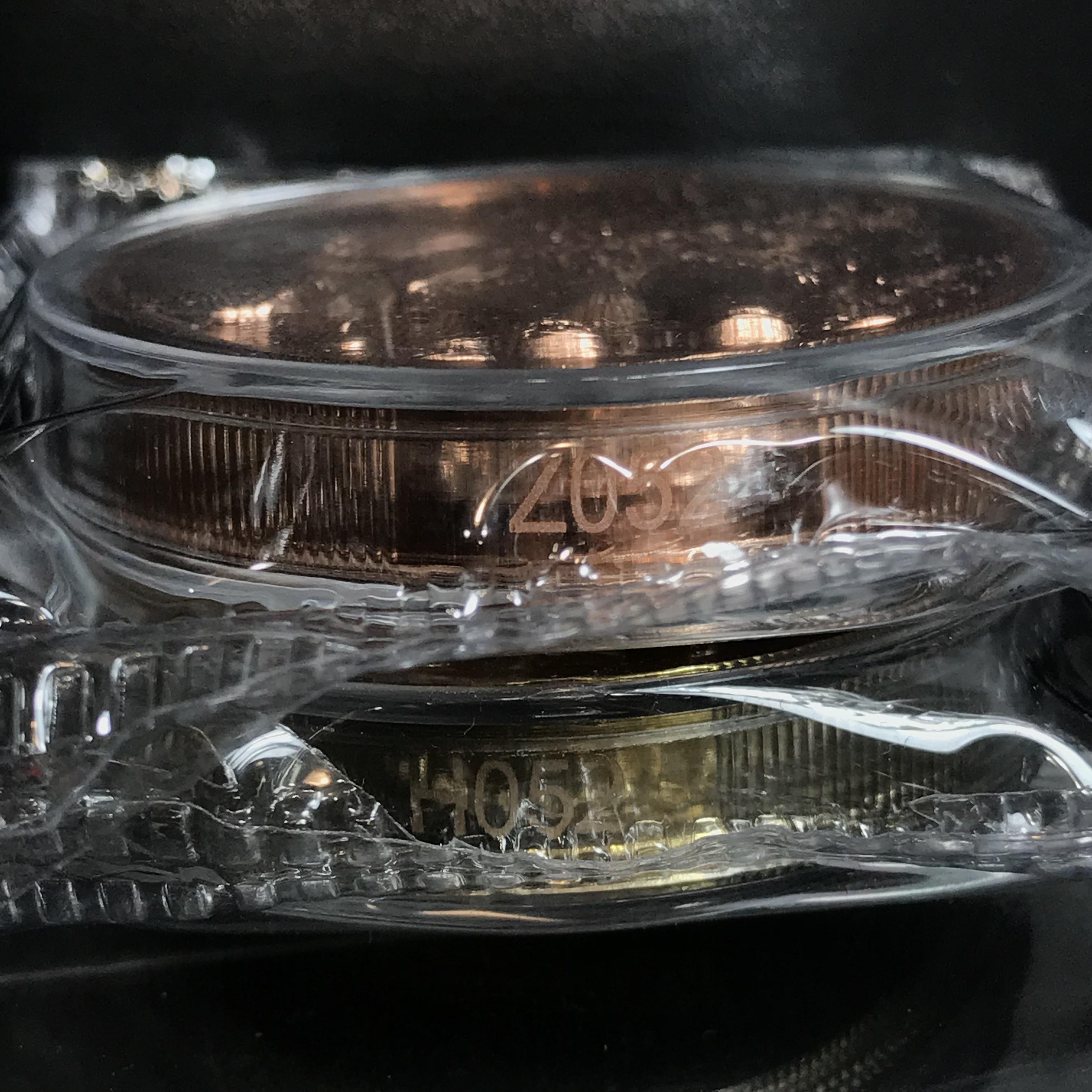 เหรียญ(ช้าง)ที่ระลึกถึงการจัด งาน "2018 Thailand Stamp Exhibition" เนื้อโลหะสีทองเหลือง + เนื้อโลหะสีทองแดง(ชุดรวม2เหรียญหมายเลขเดียวกัน)จัดสร้างน้อยหายากน่าสะสม(1ใน288เหรียญ)