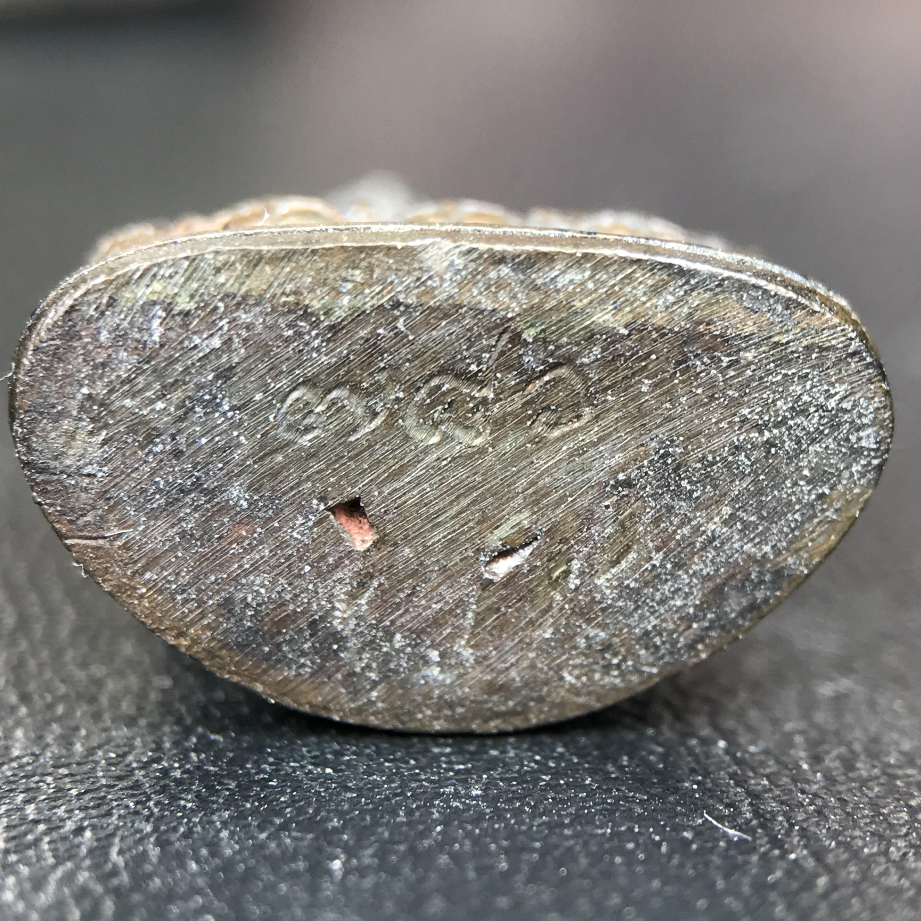 พระกริ่ง-พระชัยวัฒน์อธิบดี ปี2525 ของดีอัยการ (มีไว้บูชาเลื่อนยศเลื่อนตำแหน่งทุกท่าน)(1ใน 2525 ชุด)****ชุดหมายเลข ๗๘๖ ****มียศ มีบารมี สมกับความหมายของนาม พระกริ่งอธิบดี “พระกริ่งผู้เป็นใหญ่ในหมู่พระกริ่งทั้งหลาย”