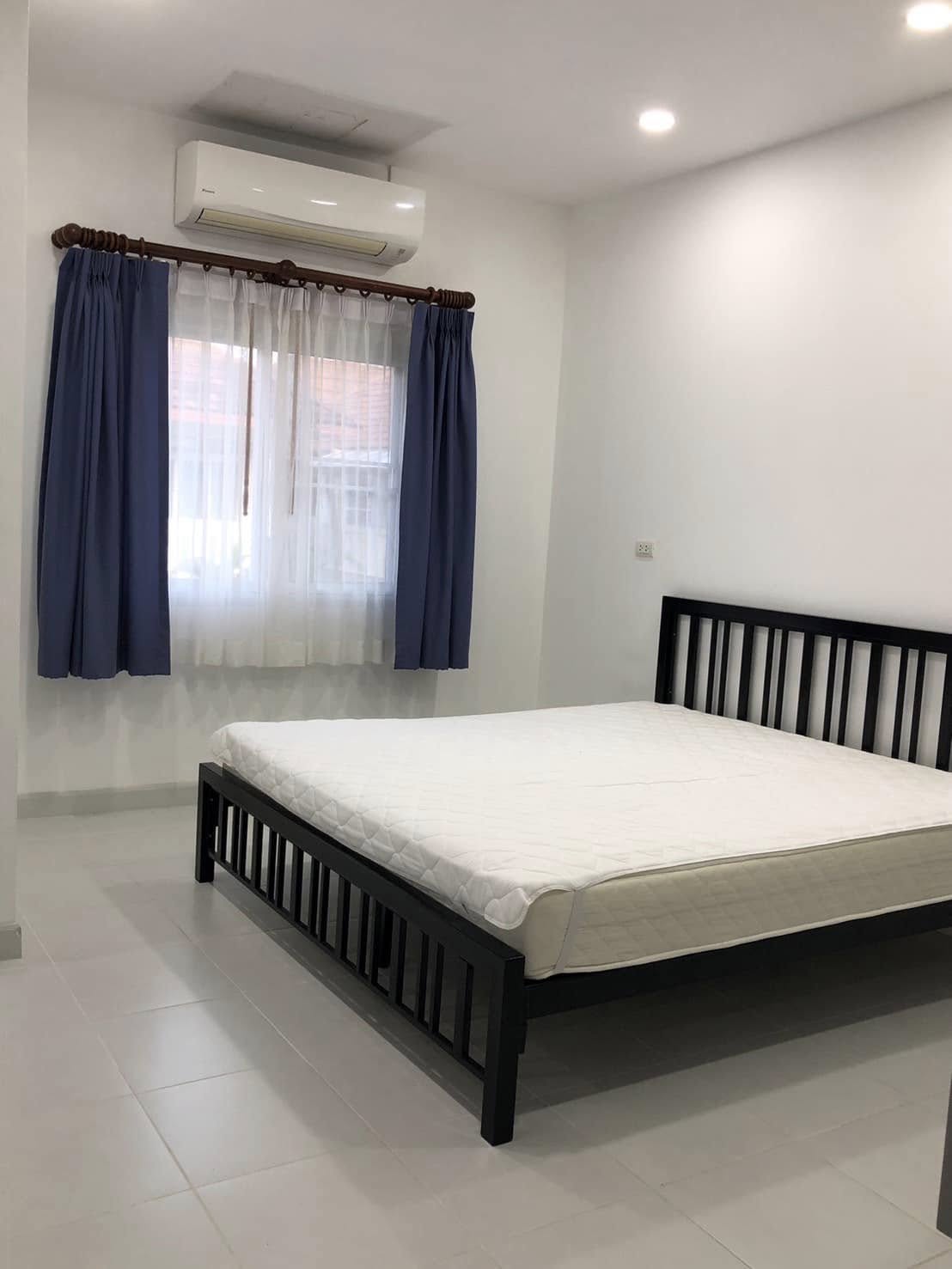 For Rent : Wichit, 2-story townhome, 3 bedrooms 3 bathrooms