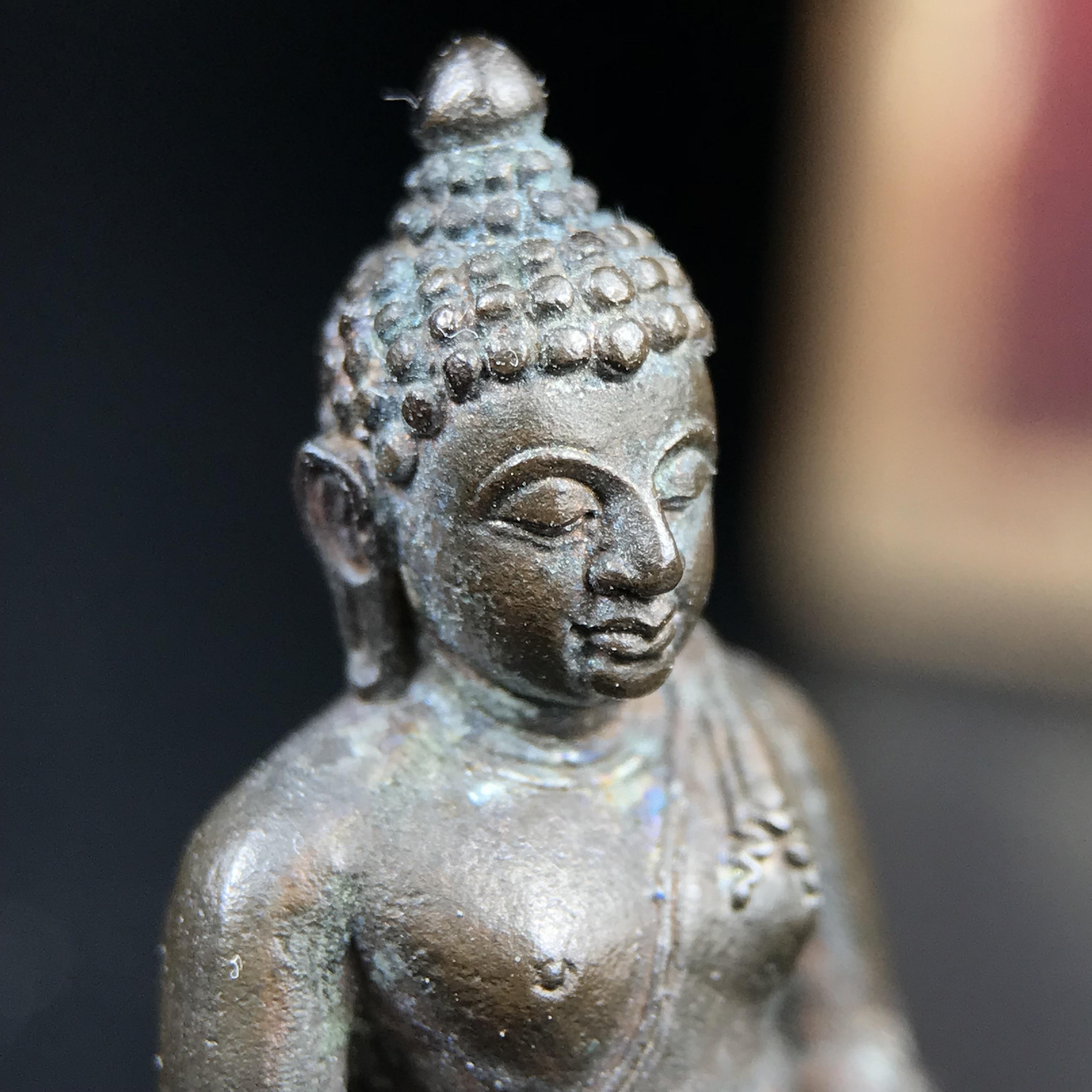 พระกริ่ง-พระชัยวัฒน์อธิบดี ปี2525 ของดีอัยการ (มีไว้บูชาเลื่อนยศเลื่อนตำแหน่งทุกท่าน)(1ใน 2525 ชุด)****ชุดหมายเลข ๗๘๖ ****มียศ มีบารมี สมกับความหมายของนาม พระกริ่งอธิบดี “พระกริ่งผู้เป็นใหญ่ในหมู่พระกริ่งทั้งหลาย”