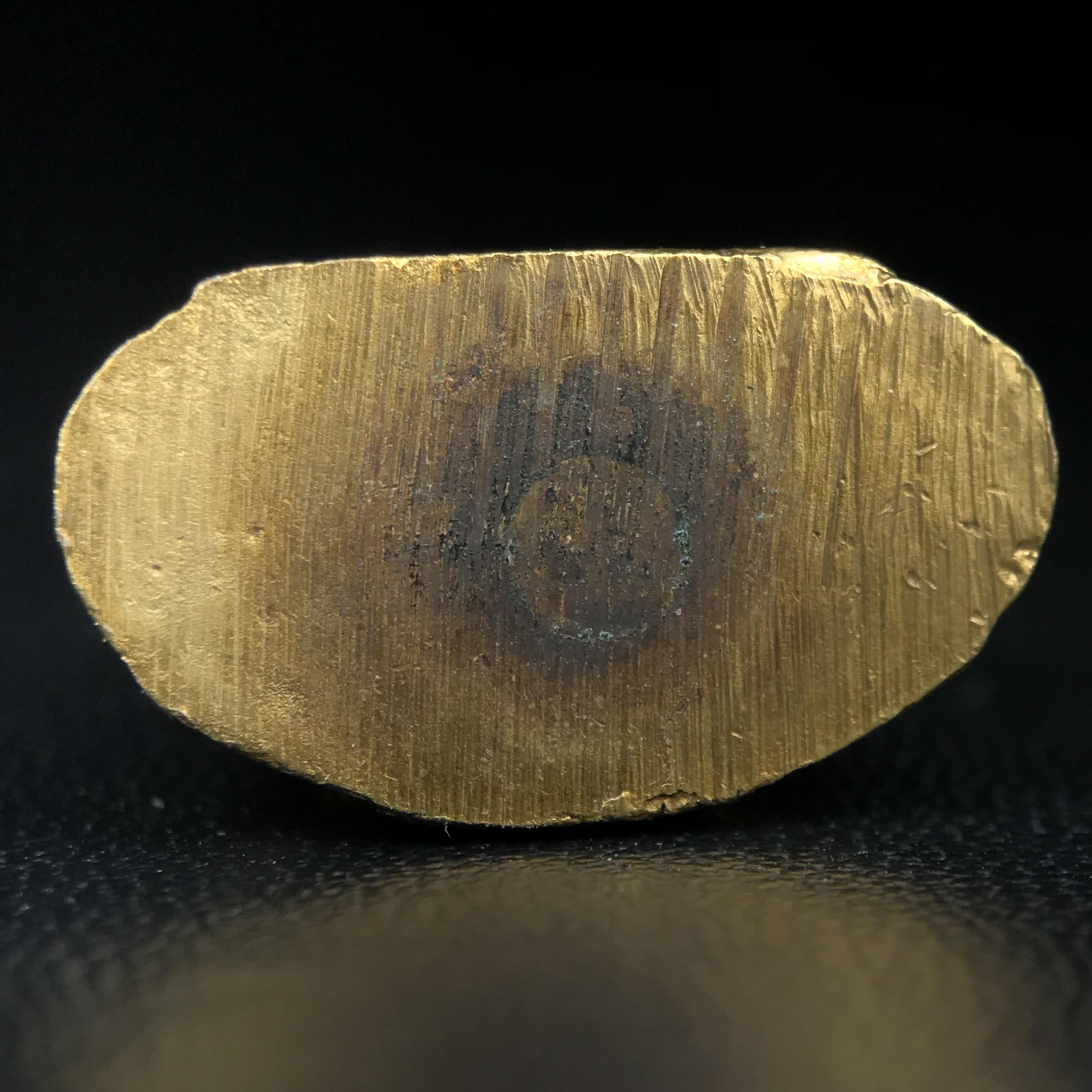 พระกริ่ง ภปร.(รุ่นแรก) วัดบวรนิเวศวิหาร พ.ศ.2508 กะไหล่ทองเดิม(กรรมการ)พิมพ์นิยม(หูยาว)(ก้นตะไบหยาบ)สภาพคัดสวยเดิม(ในหลวงรัชกาลที่9ทรงเสด็จเททอง)พบเจอน้อยหายาก