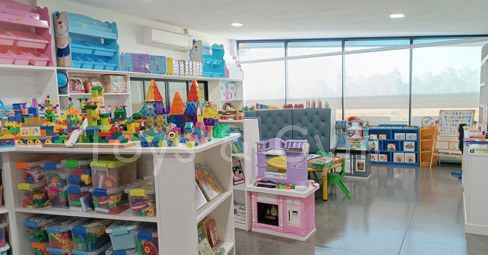 ภาพถ่ายโชว์รูม-สื่อการเรียนการสอนเด็กปฐมวัย-ภาพรวมสินค้าเท่านั้น