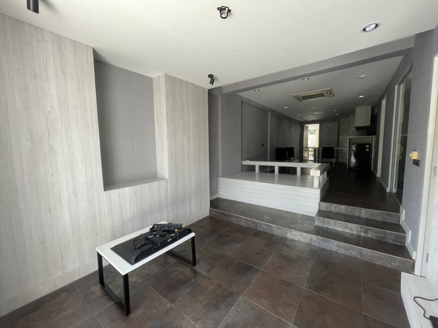 For Rent : Kathu Green Golf Resident, 1 Bedroom 1 Bathroom, 2nd Flr.