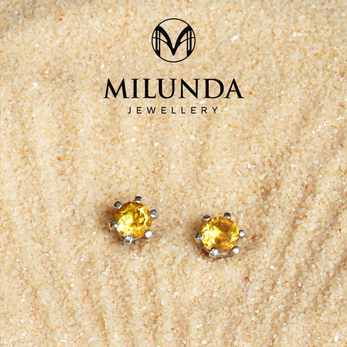 Minimalist earrings ต่างหูพลอยแท้เม็ดกลม ฝัง 6 หนามเตย