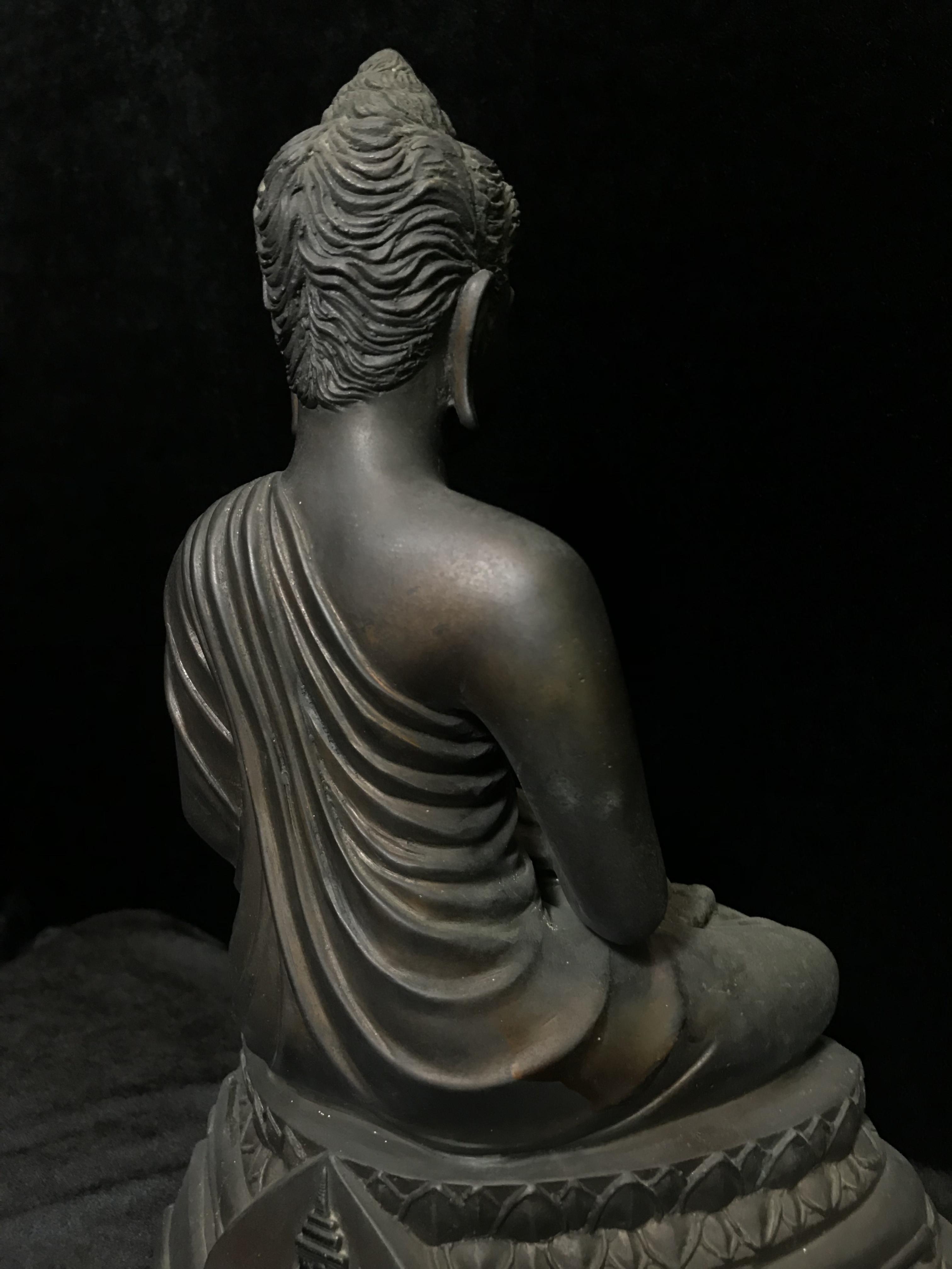 พระพุทธสิทธัตถศาสดา 100 ปี กรมบัญชีกลาง พ.ศ. 2533(รุ่นแรก) เนื้อโลหะสำริด รมมันปู หน้าตัก 5.9 นิ้ว (พิธีใหญ่ ศิลป์สวย หายาก)