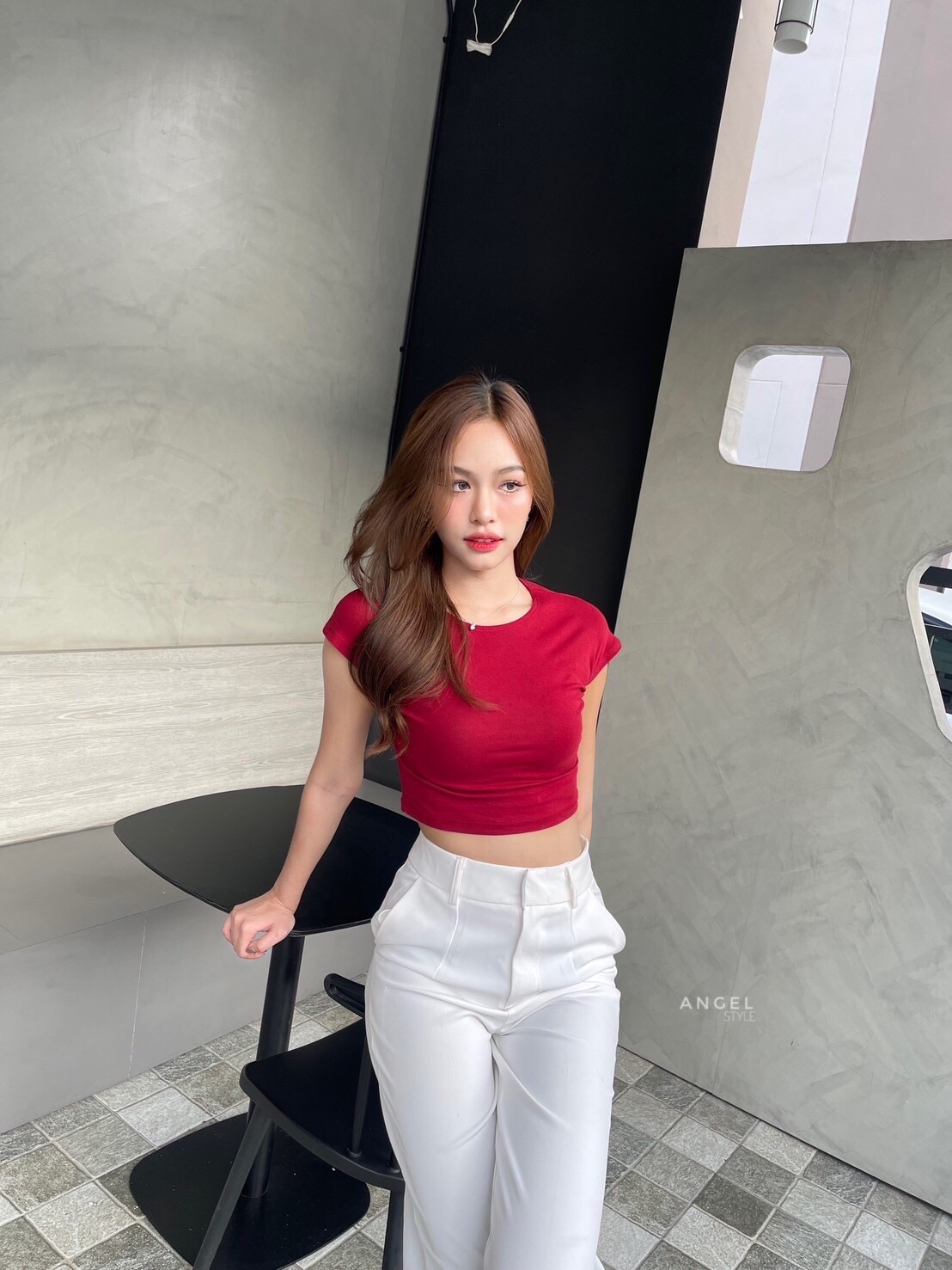 ครอปไหล่ล้ำ