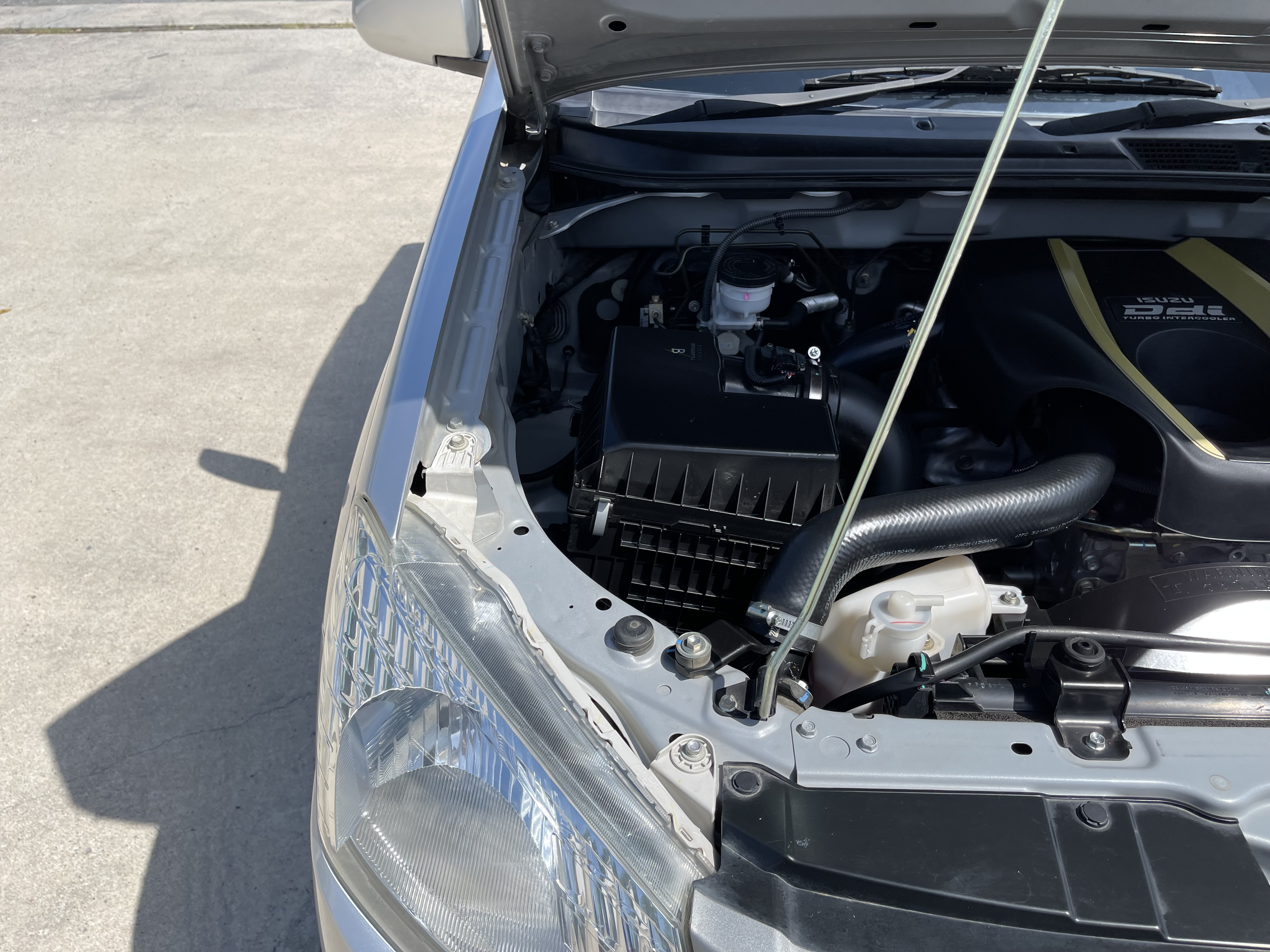 Isuzu Dmax All New Cab 2.5 S 2015 เงิน