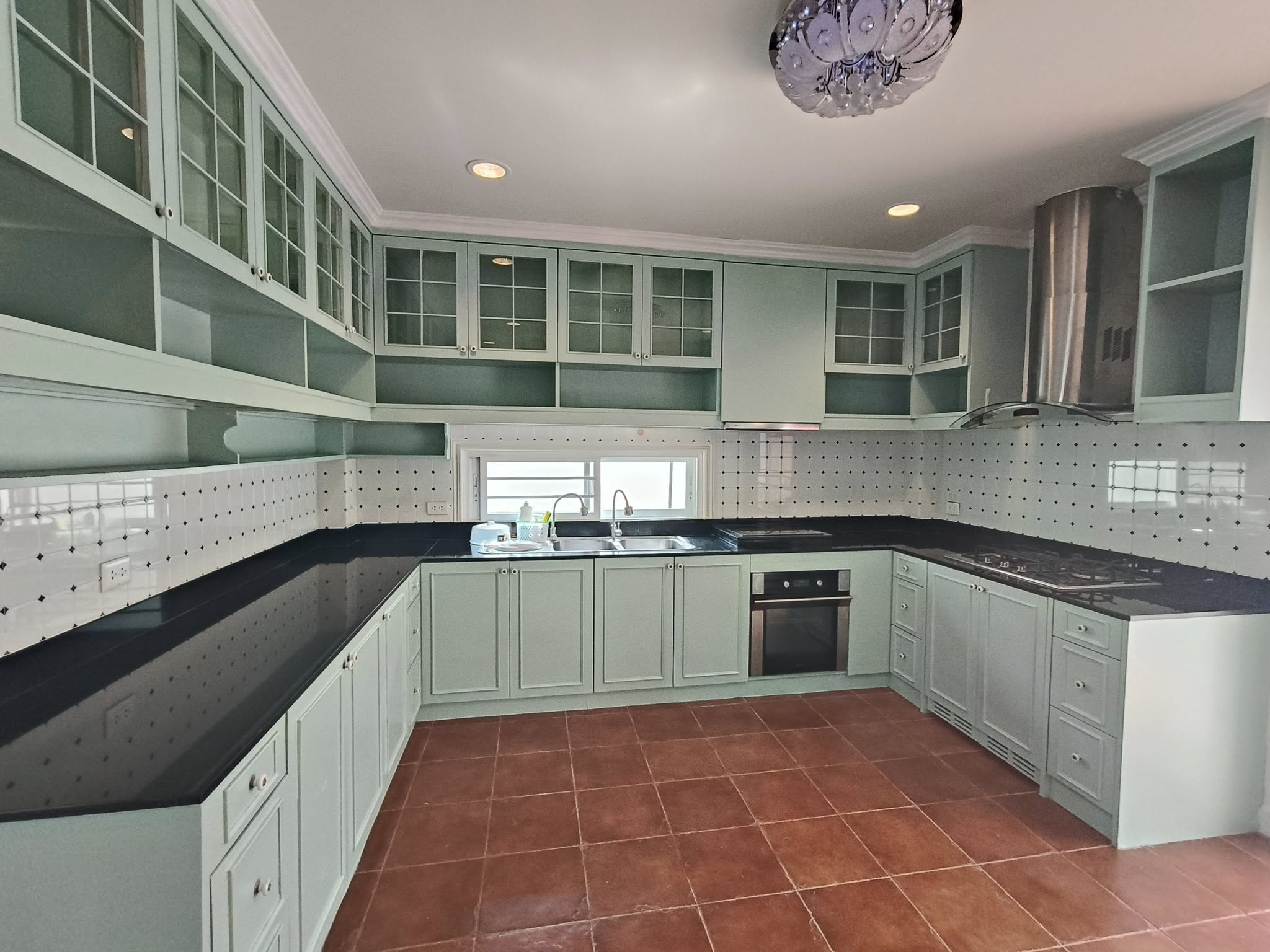 For Rent : Chalong, Private Pool Villa, 3 bedrooms 5 bathrooms