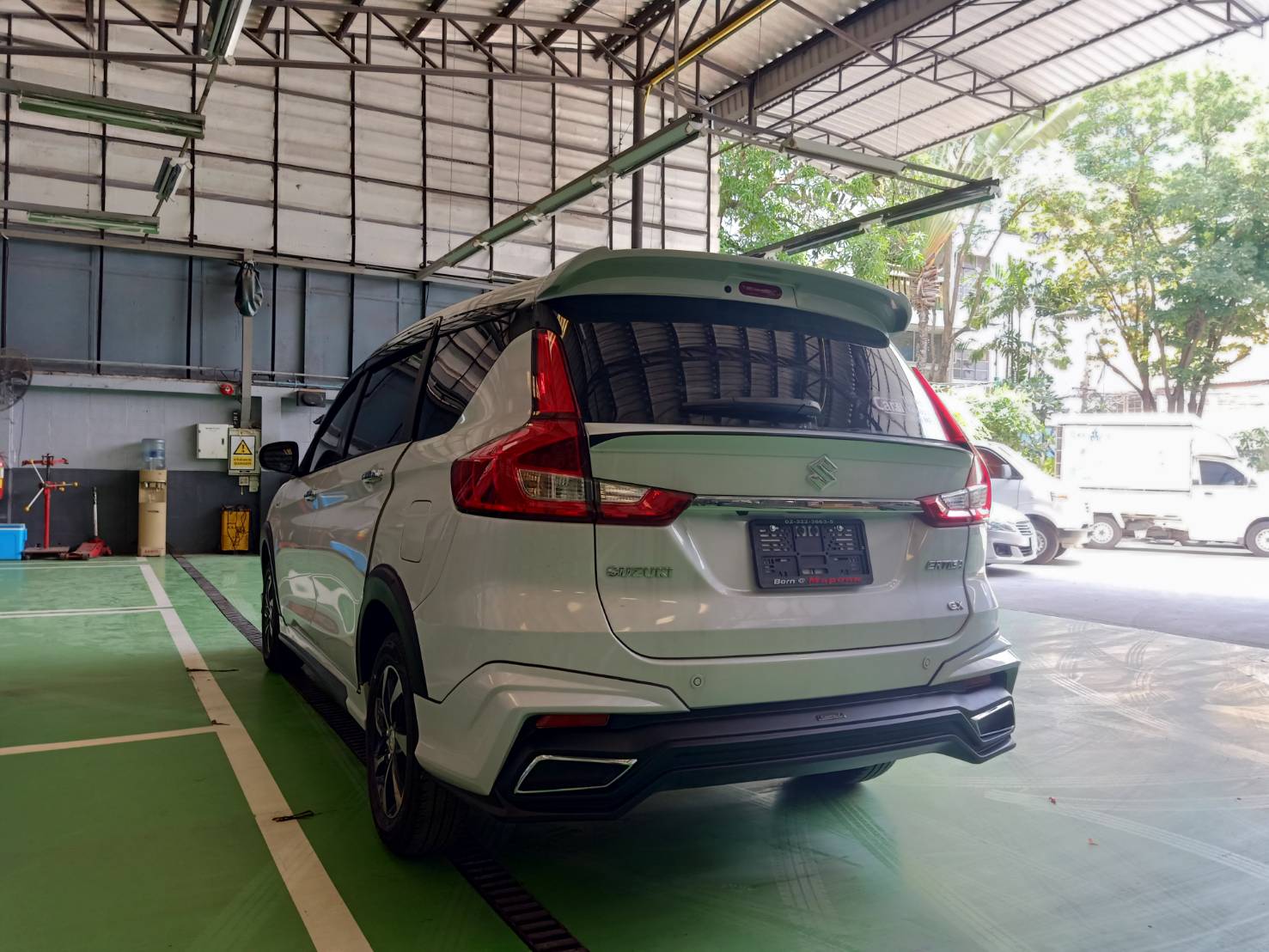 Suzuki Ertiga 2019 V.1 with custom grille bodykits by Amotriz