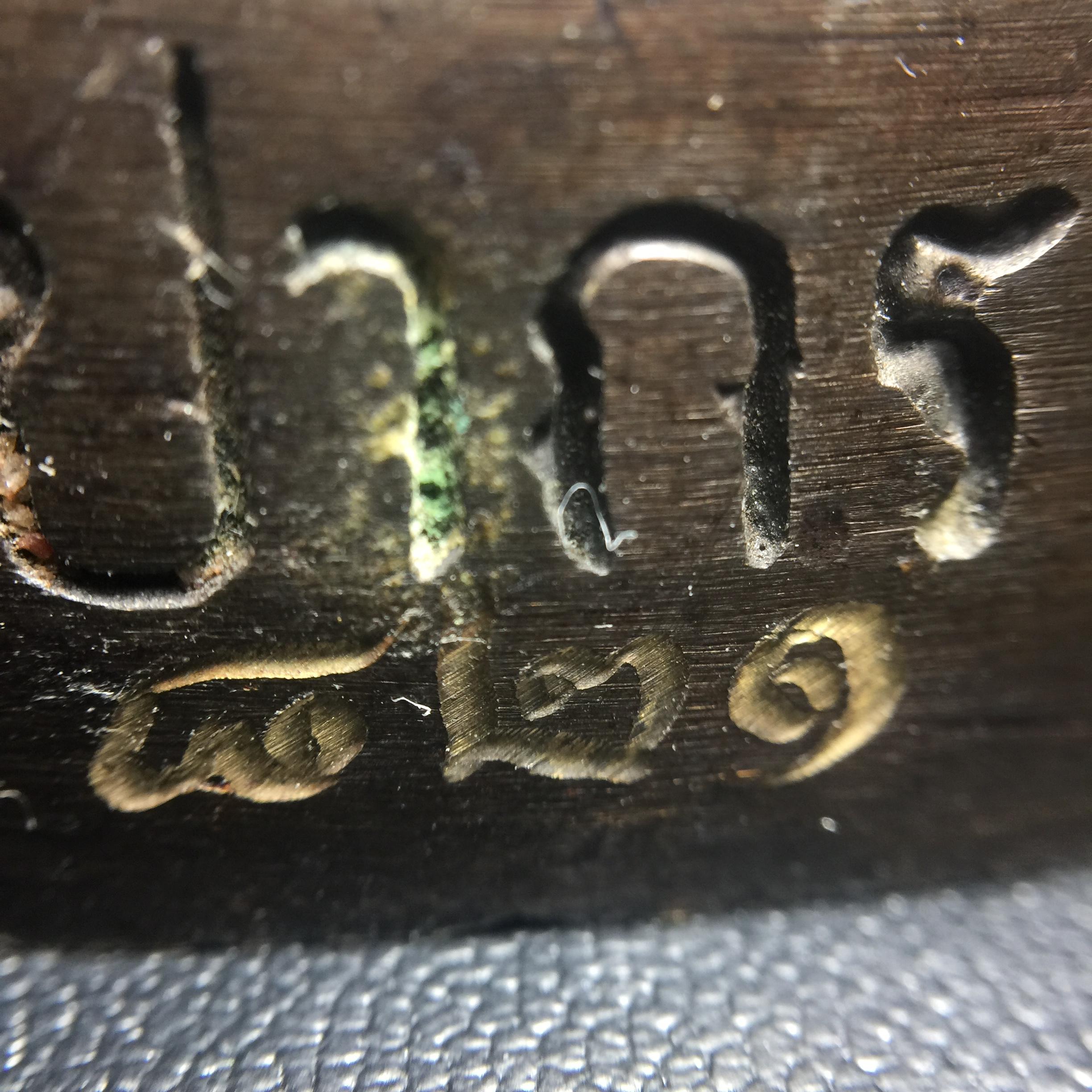 พระพิฆเนศ กรมศิลปากร ปี2547 ขนาดบูชาหน้าตัก 3 นิ้ว โลหะผสมเนื้อดี มีโค๊ดหมายเลขกำกับNo.821 (1 ใน 5000 องค์)รุ่นยอดนิยมหายาก