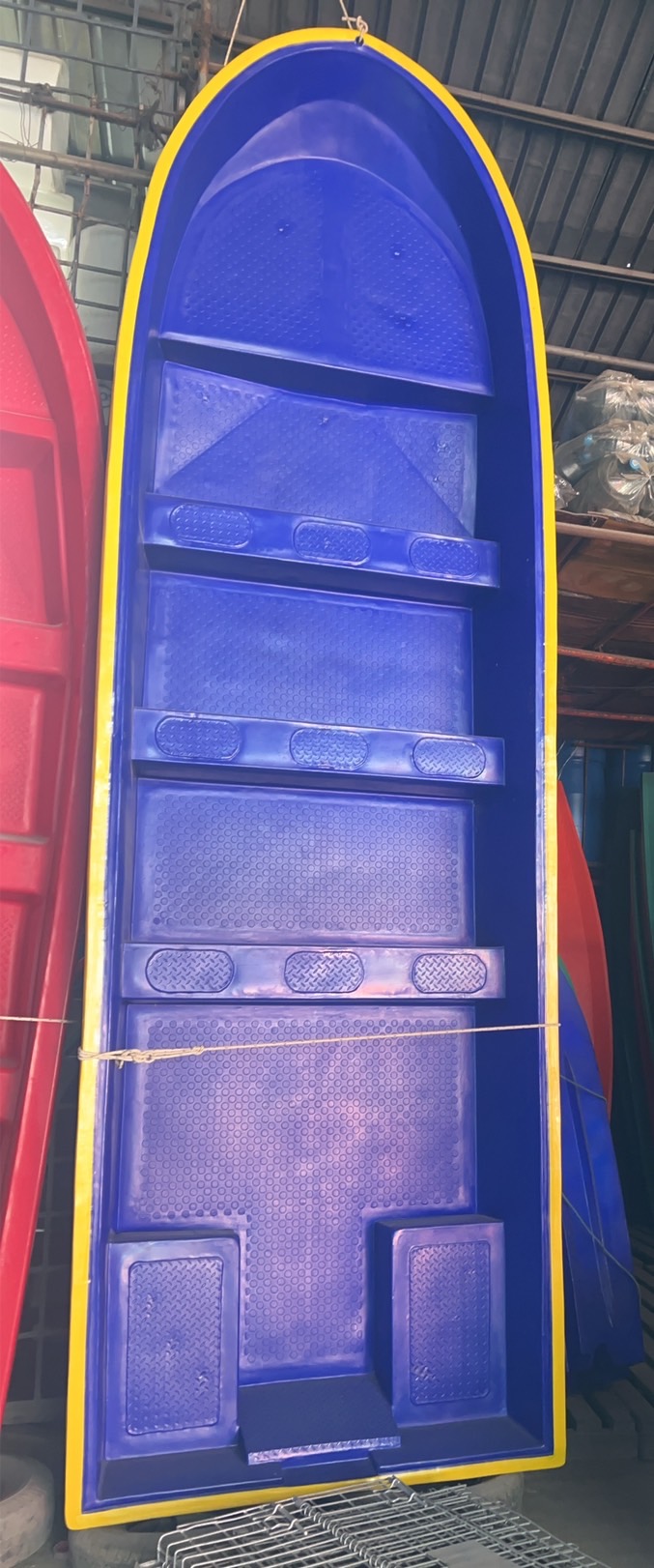 เรือท้องแบนท้ายตัด รุ่น 10