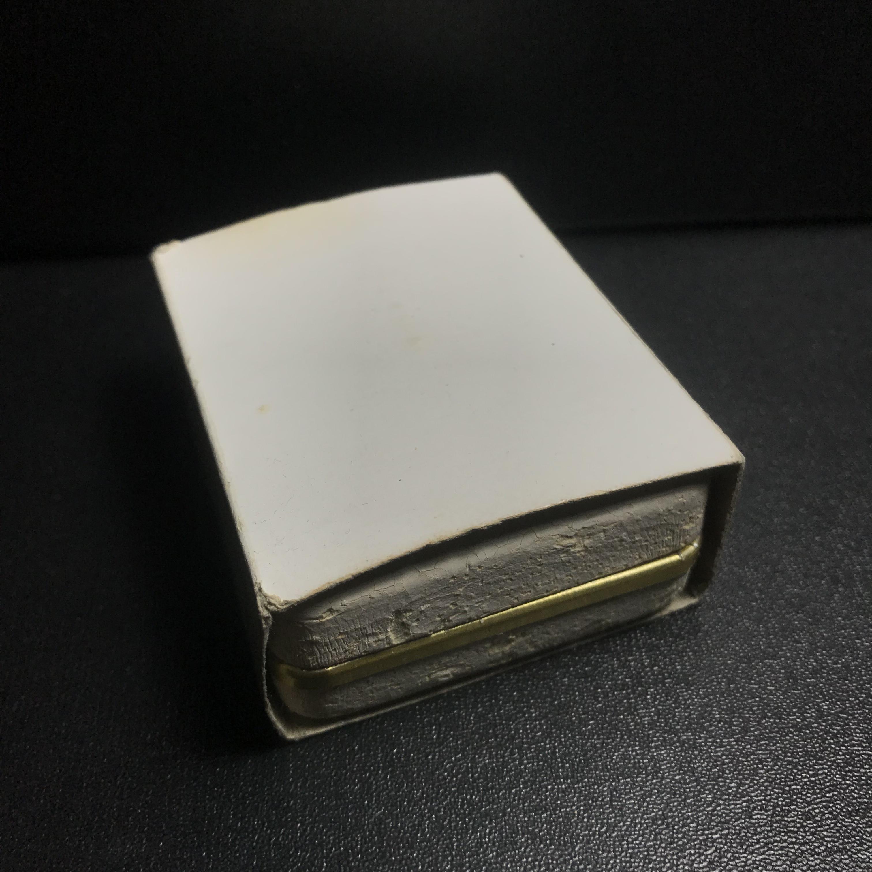 เหรียญที่ระลึก “คามิโอ” มหามงคลวโรกาสพระบาทสมเด็จพระเจ้าอยู่หัวภูมิพลอดุลยเดช ทรงครองสิริราชสมบัติครบ 50ปี