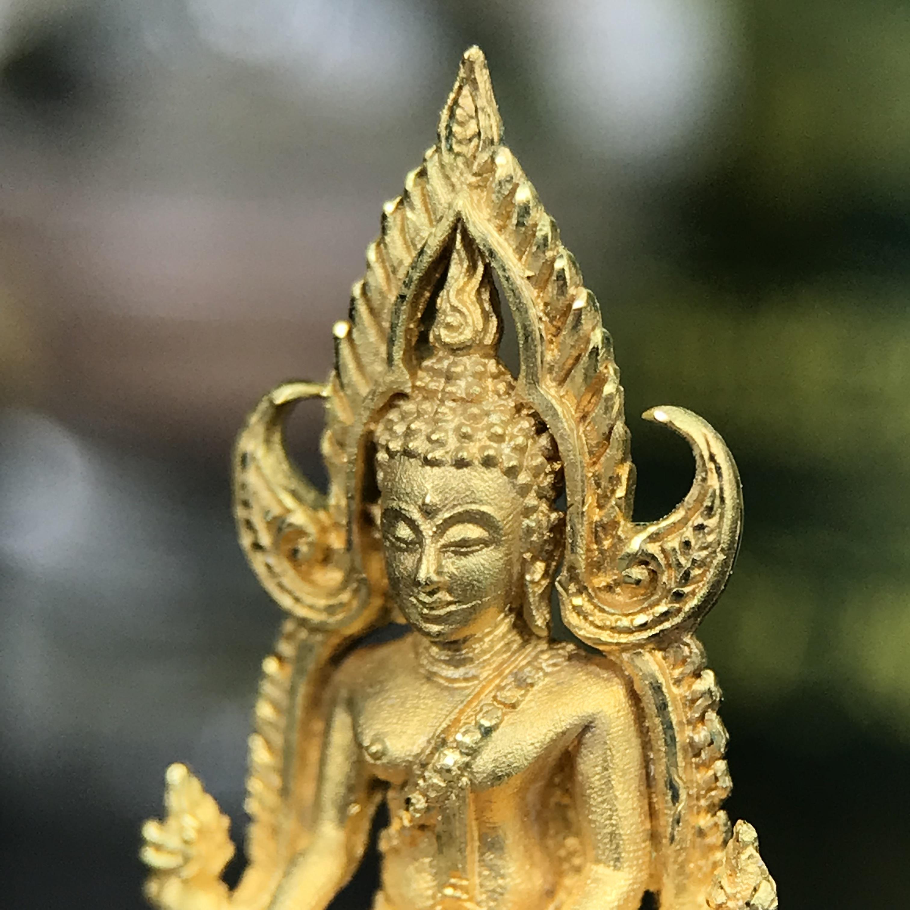 พระพุทธชินราช ภปร. 84 พรรษา เนื้อทองคำ พิมพ์เล็กขนาดหน้าตัก 1/4 นิ้ว(สูง 2.0 ซม.)(พระราชทานมวลสาร จิตรลดาและเส้นพระเจ้า(เส้นผม)รัชกาลที่9)พุทธศิลป์ทรงคุณค่าอีกหนึ่งรุ่นยอดนิยม(หมายเลขสวย ๑๙๑๙)(1ใน1000องค์)หายาก